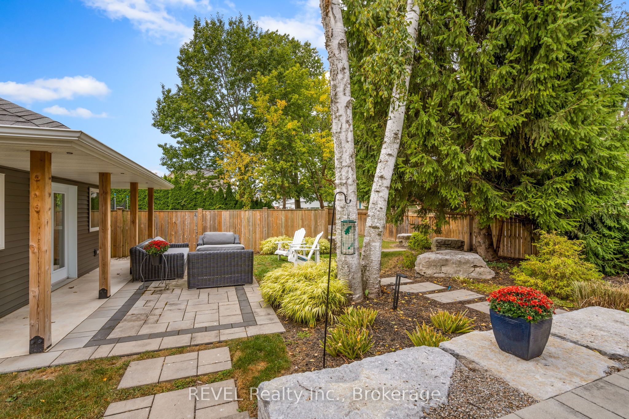 106 Dalhousie Avenue Property Photo 3