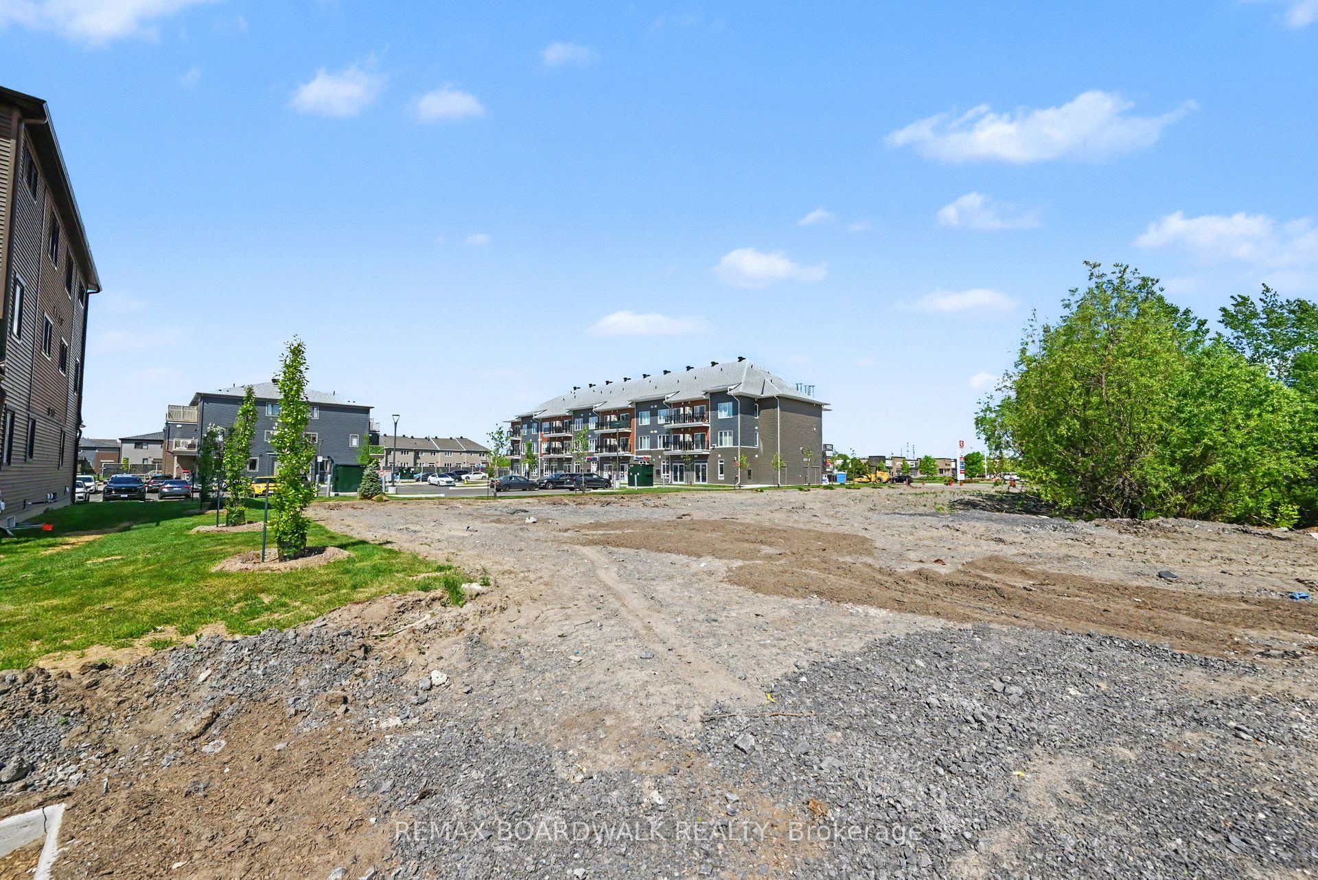 2370 Tenth Line Road 104 Property Photo 12