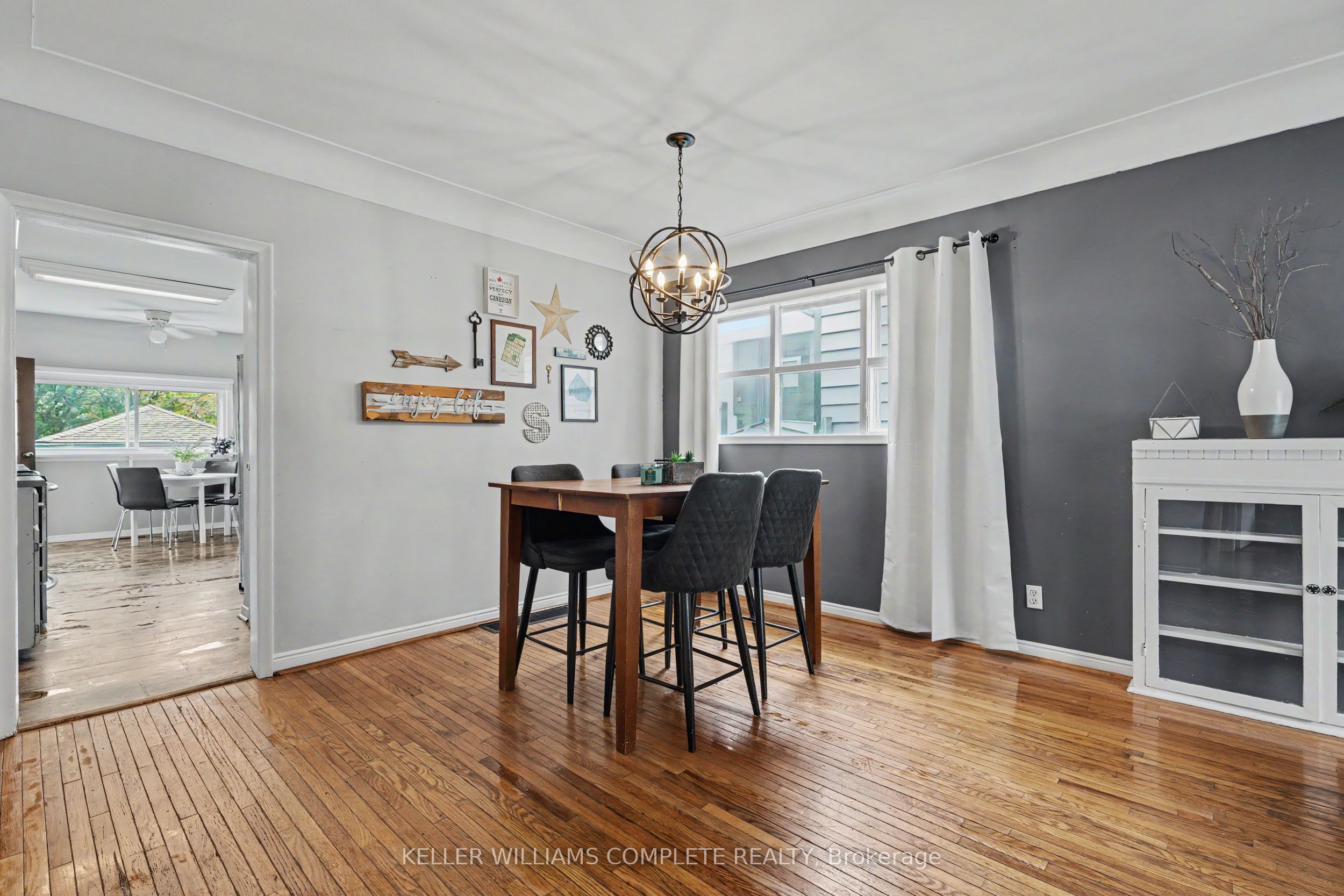 20 East 18th Street Property Photo 8