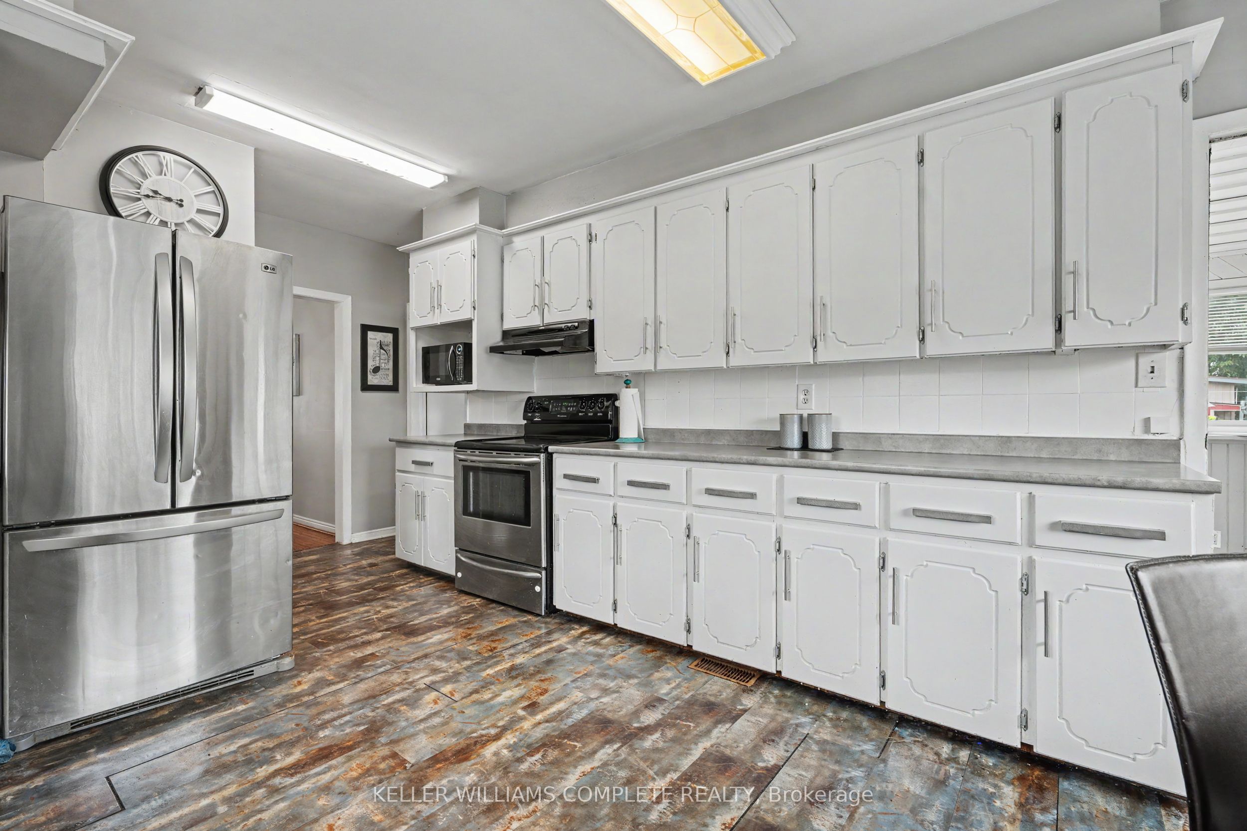 20 East 18th Street Property Photo 12