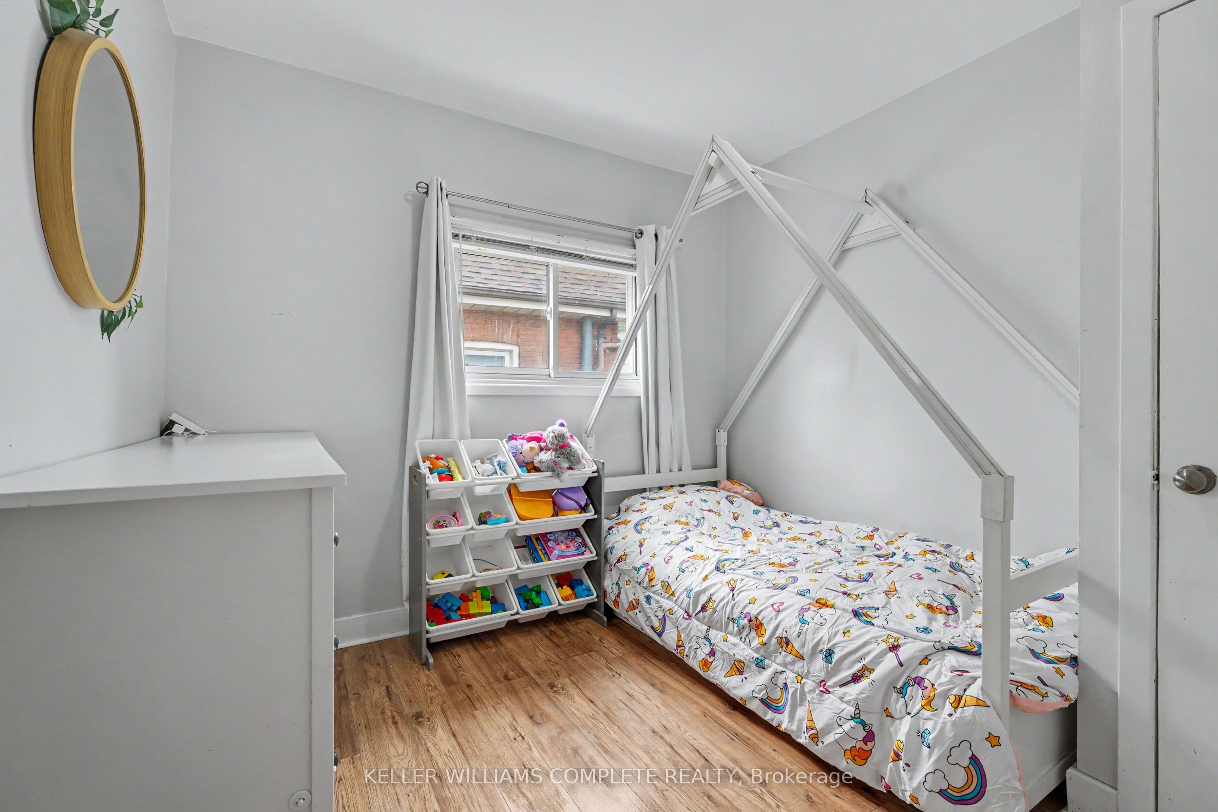 20 East 18th Street Property Photo 17