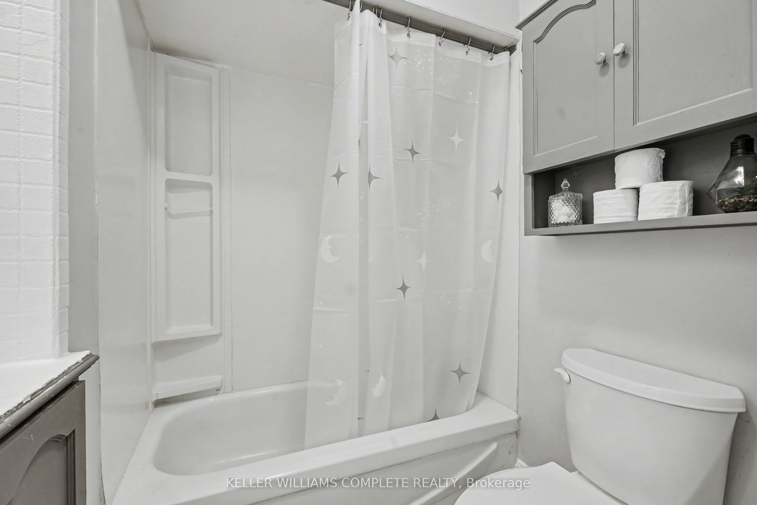 20 East 18th Street Property Photo 22