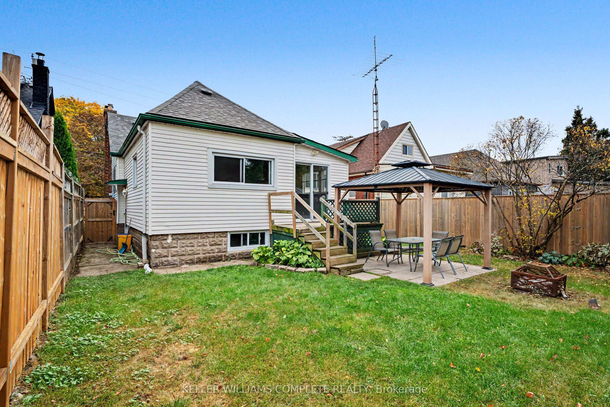 20 East 18th Street Property Photo 34