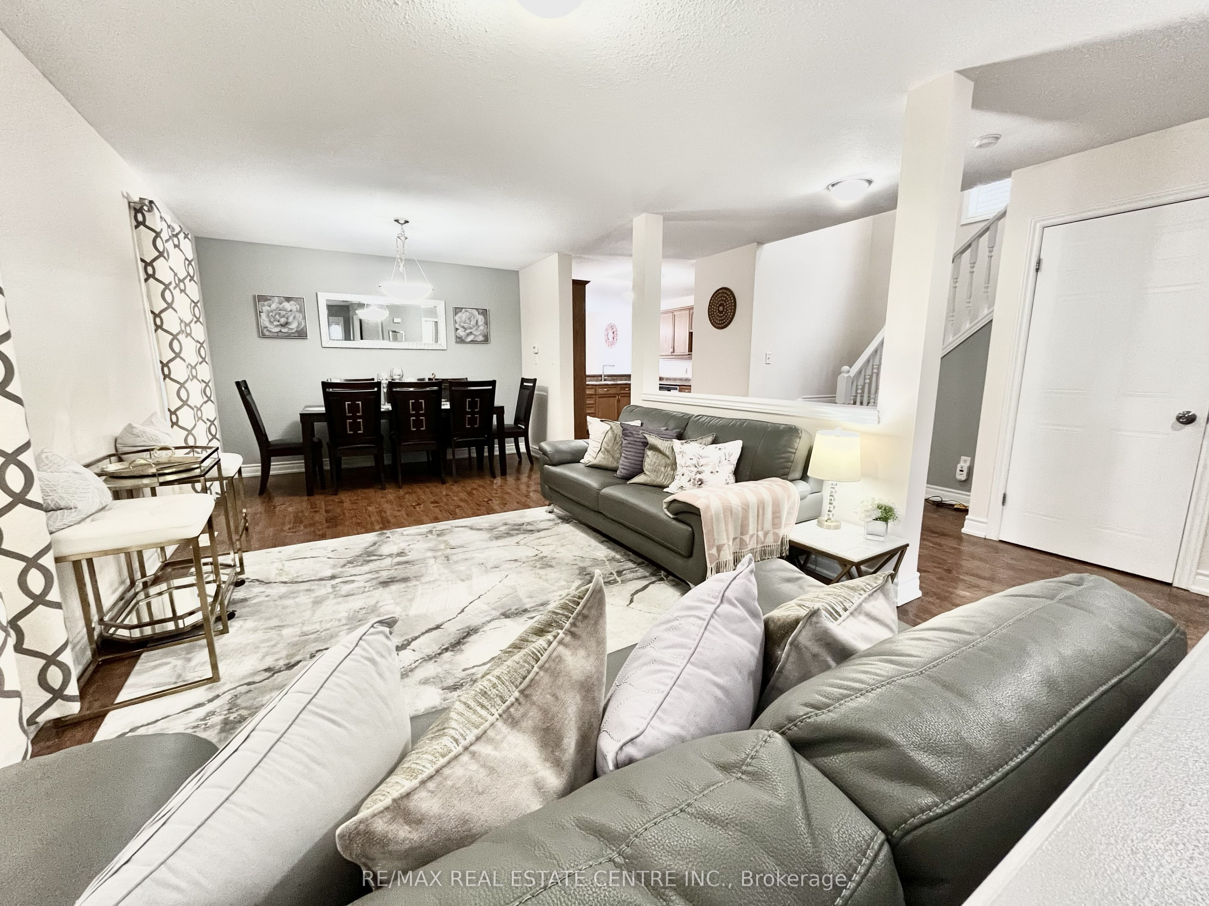 1771 Mickleborough Drive W Property Photo 13