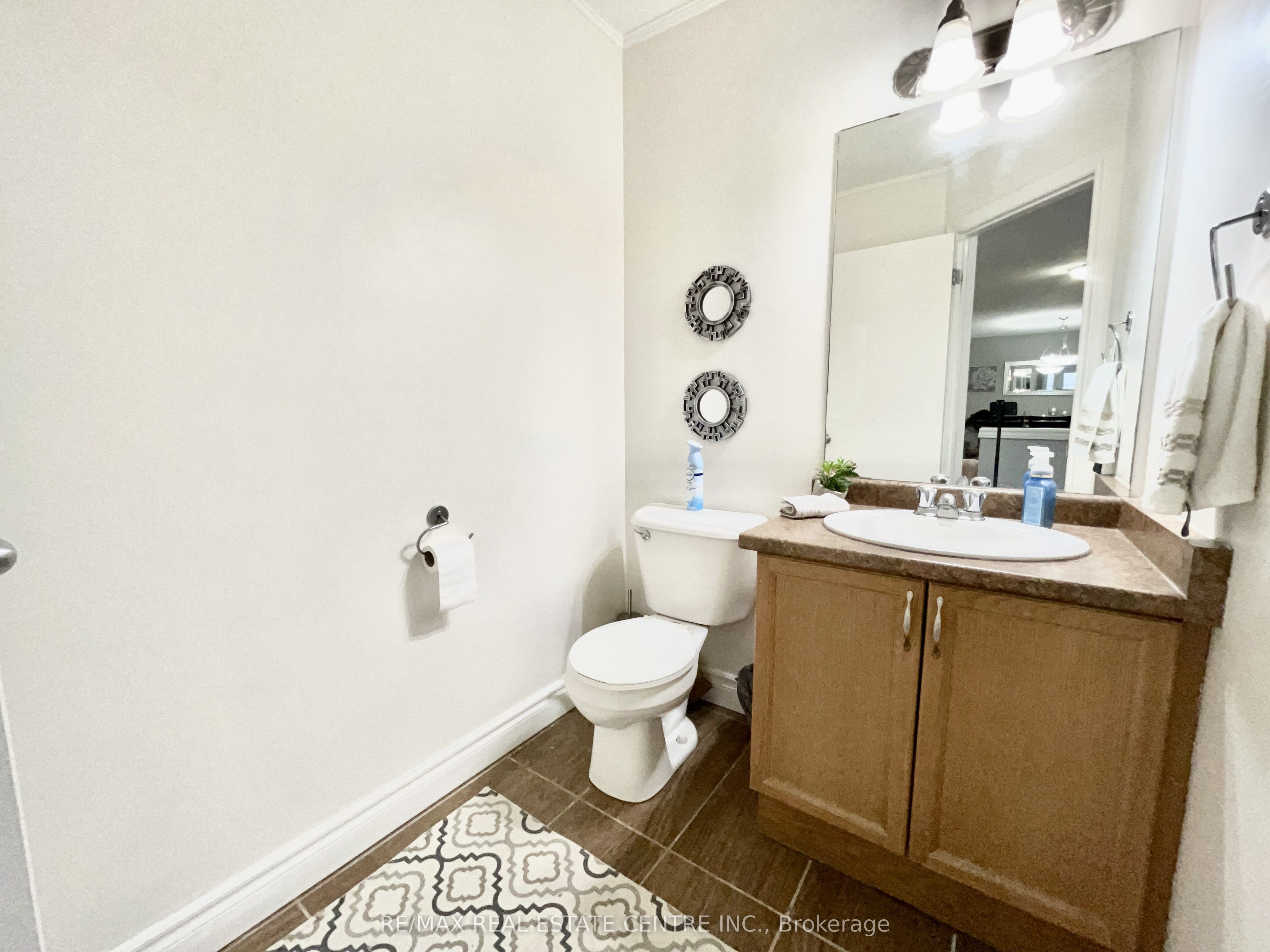 1771 Mickleborough Drive W Property Photo 23