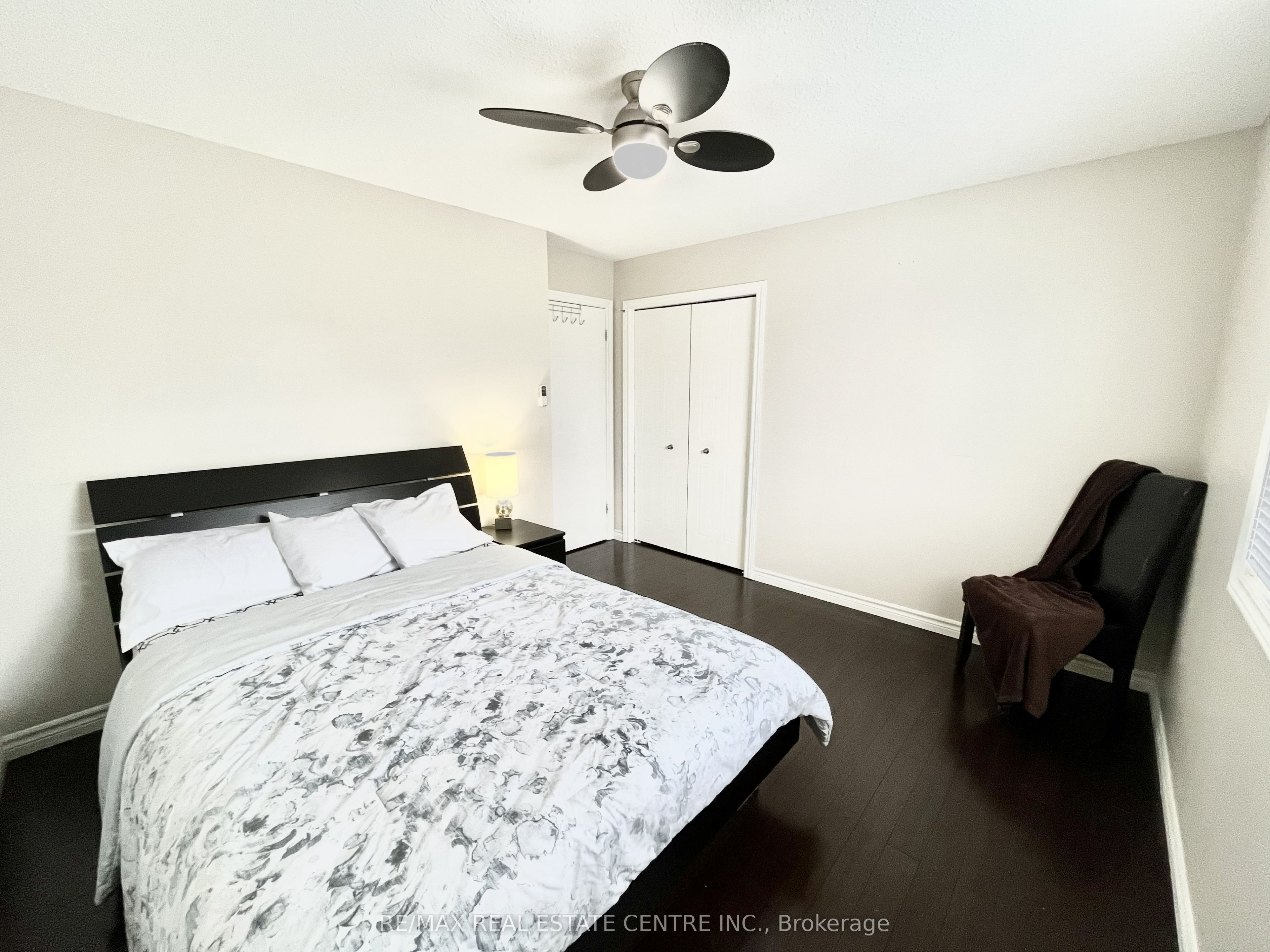 1771 Mickleborough Drive W Property Photo 25