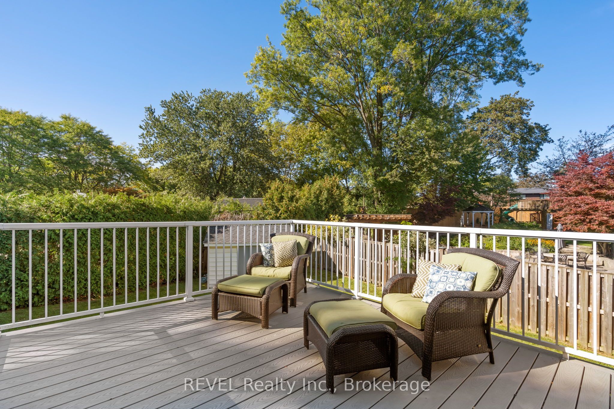 3839 Potter Heights Property Photo 17