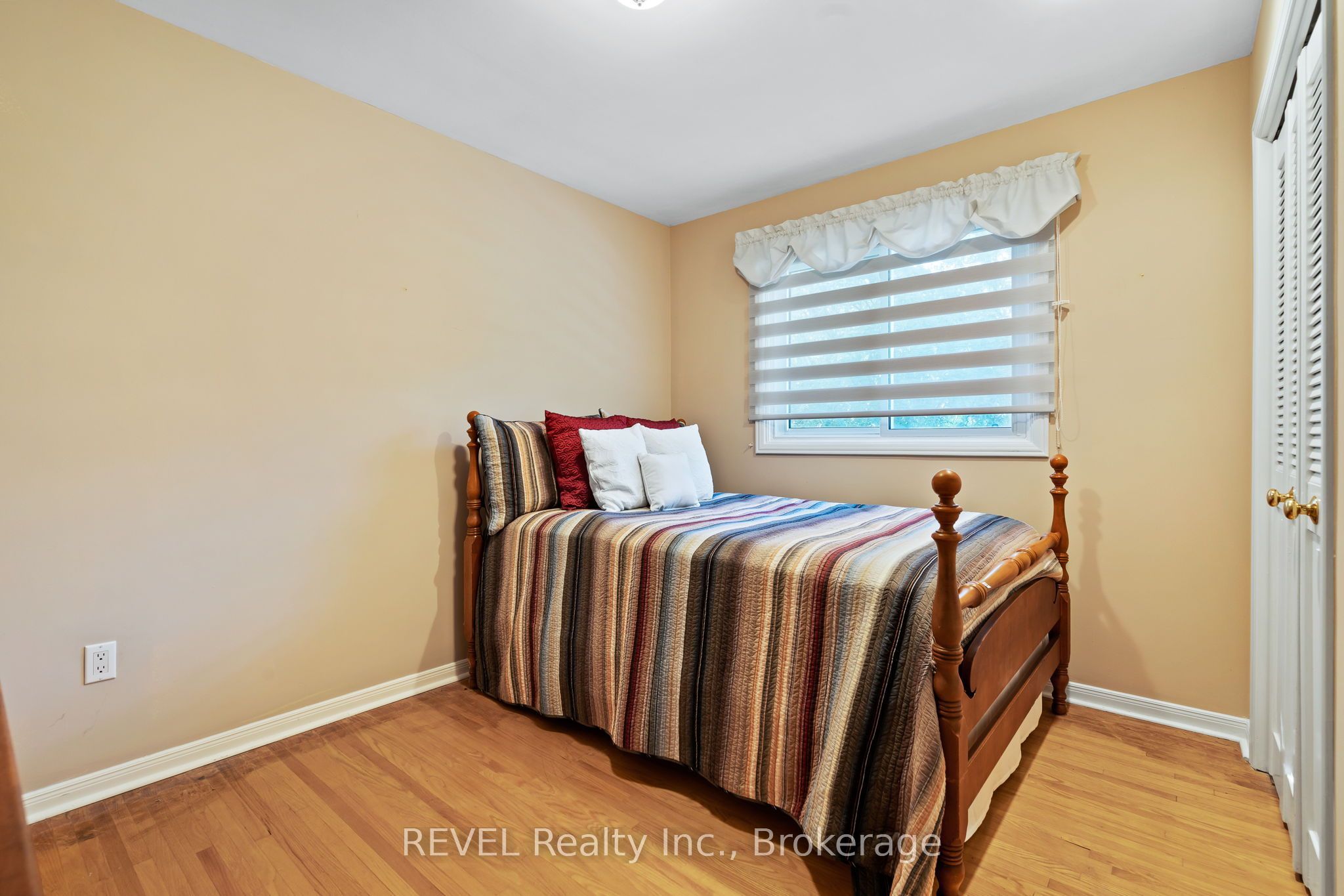3839 Potter Heights Property Photo 24