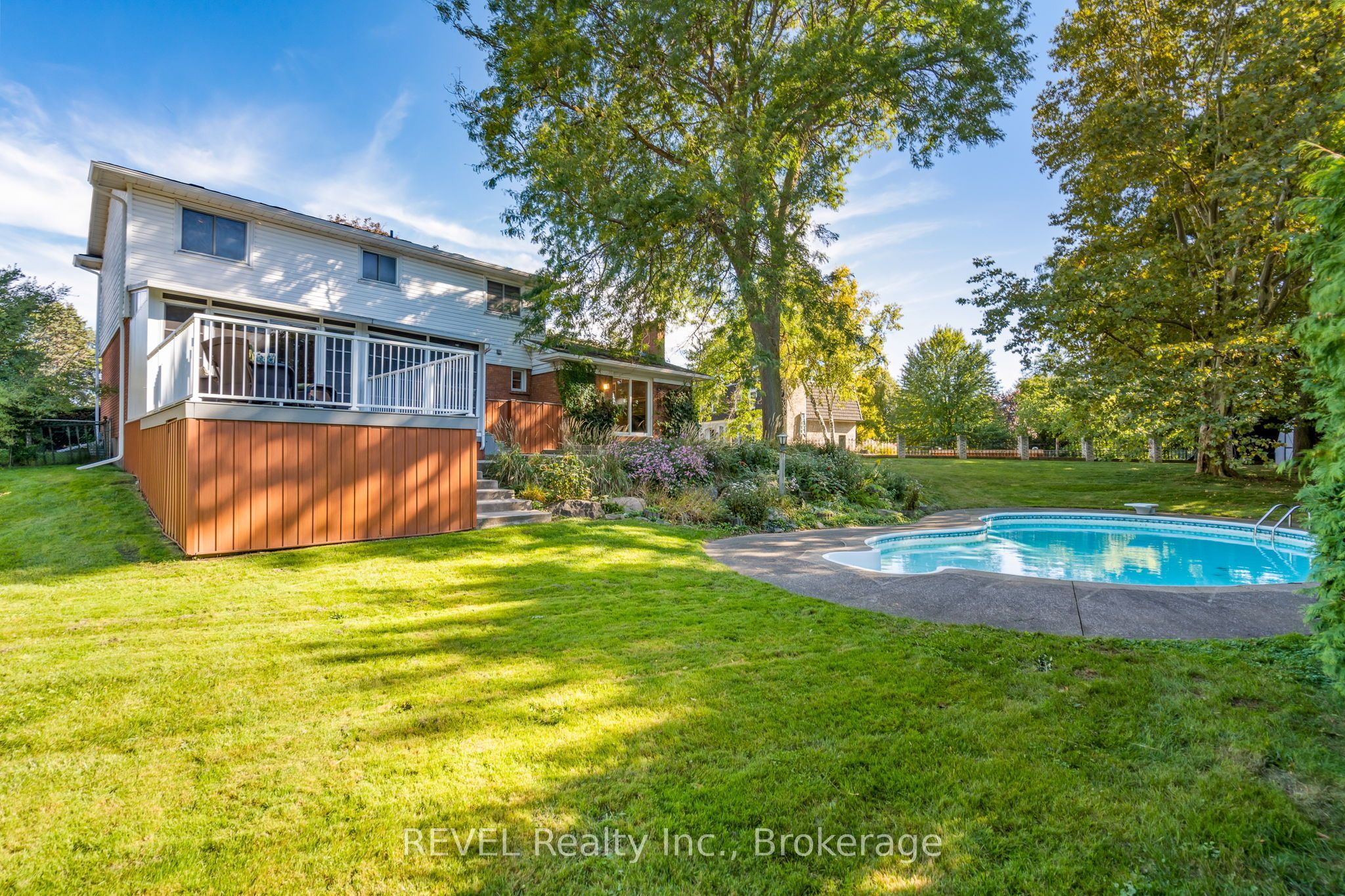 3839 Potter Heights Property Photo 33
