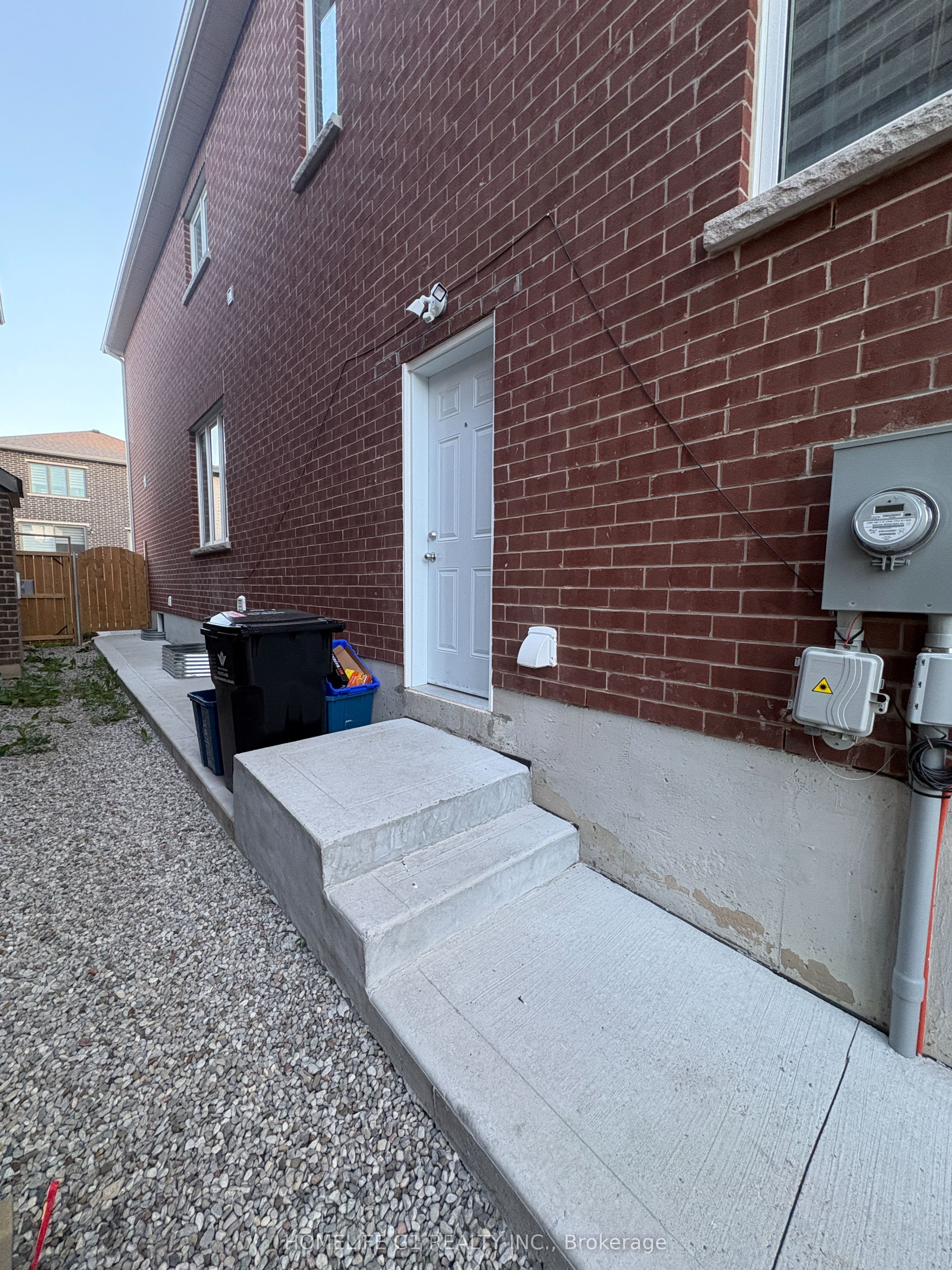 50 William Nador Street Property Photo 2
