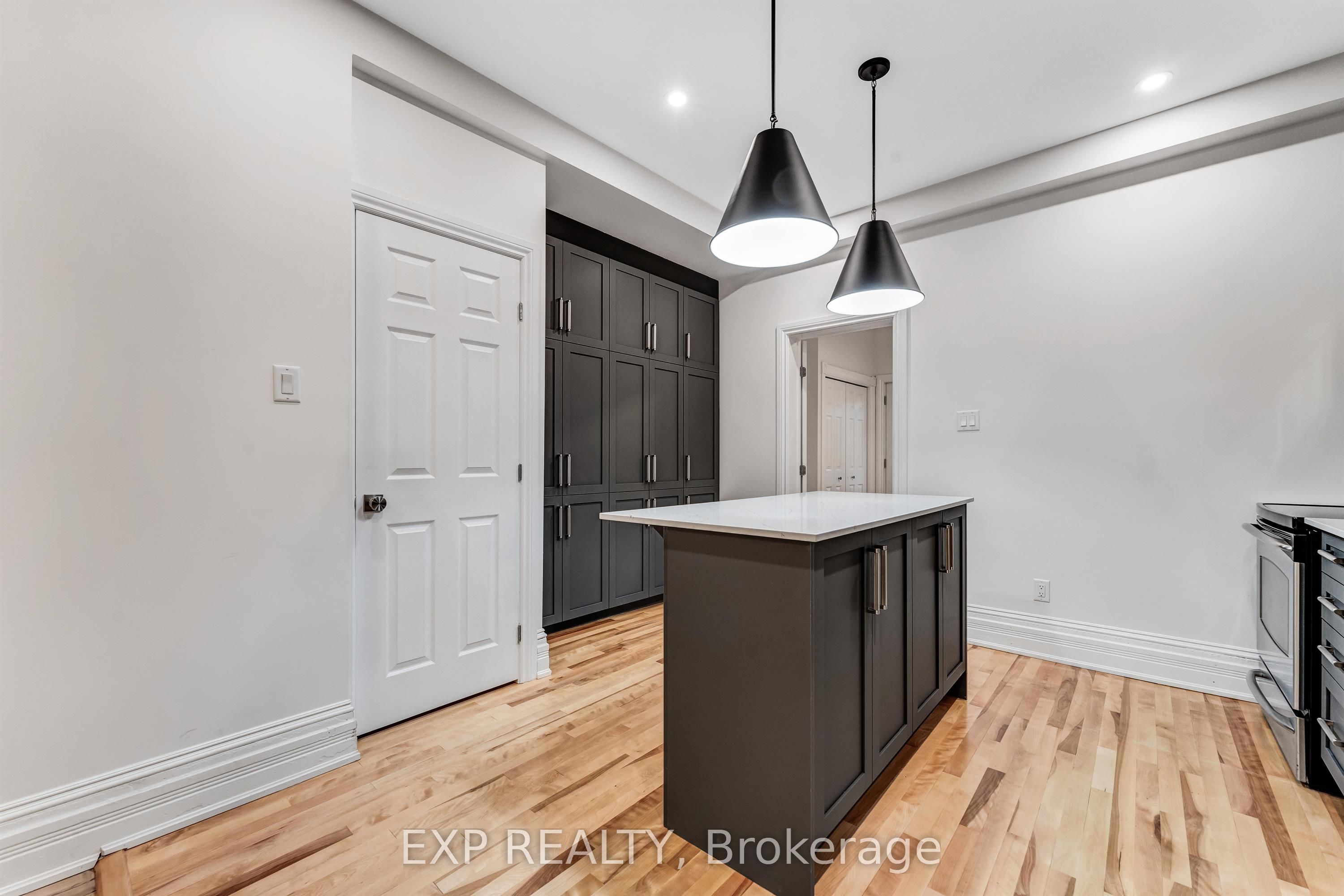 288 Arlington Avenue Property Photo 7
