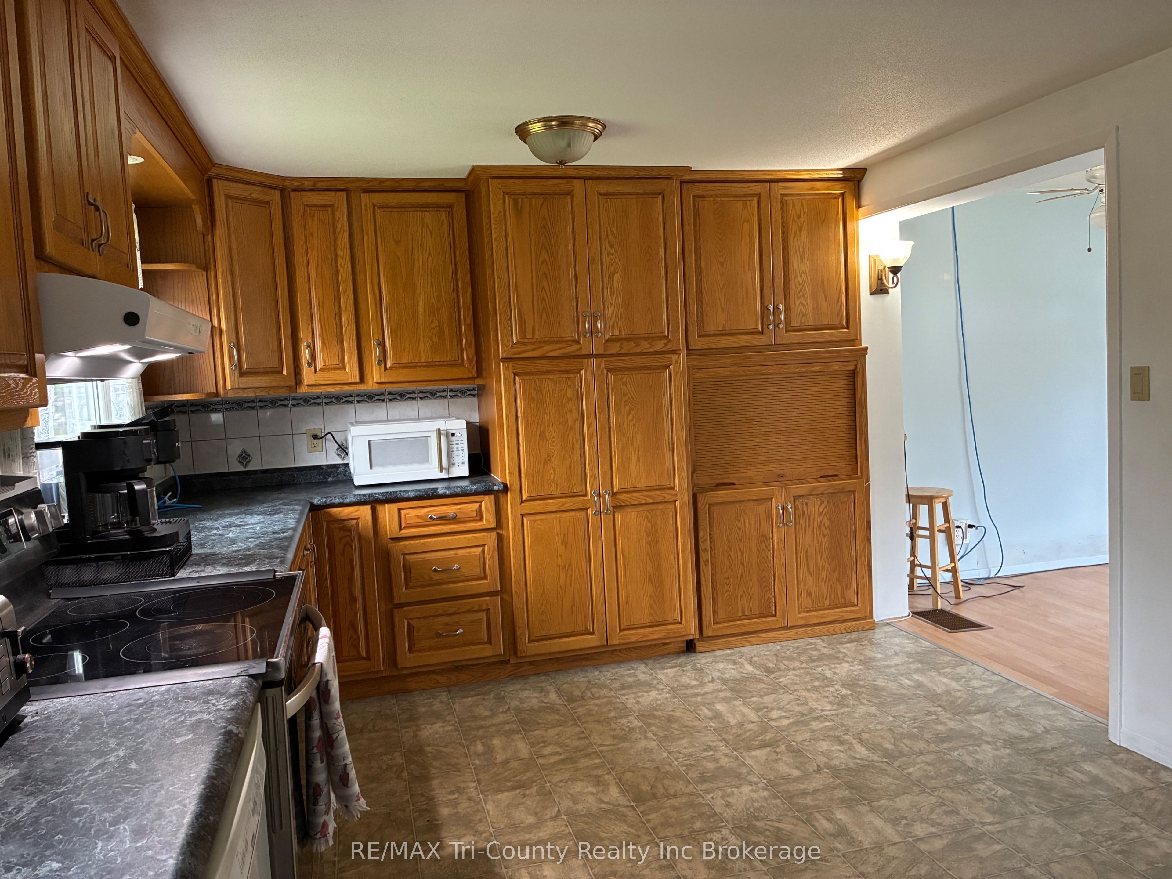 10 Elizabeth Street Property Photo 12