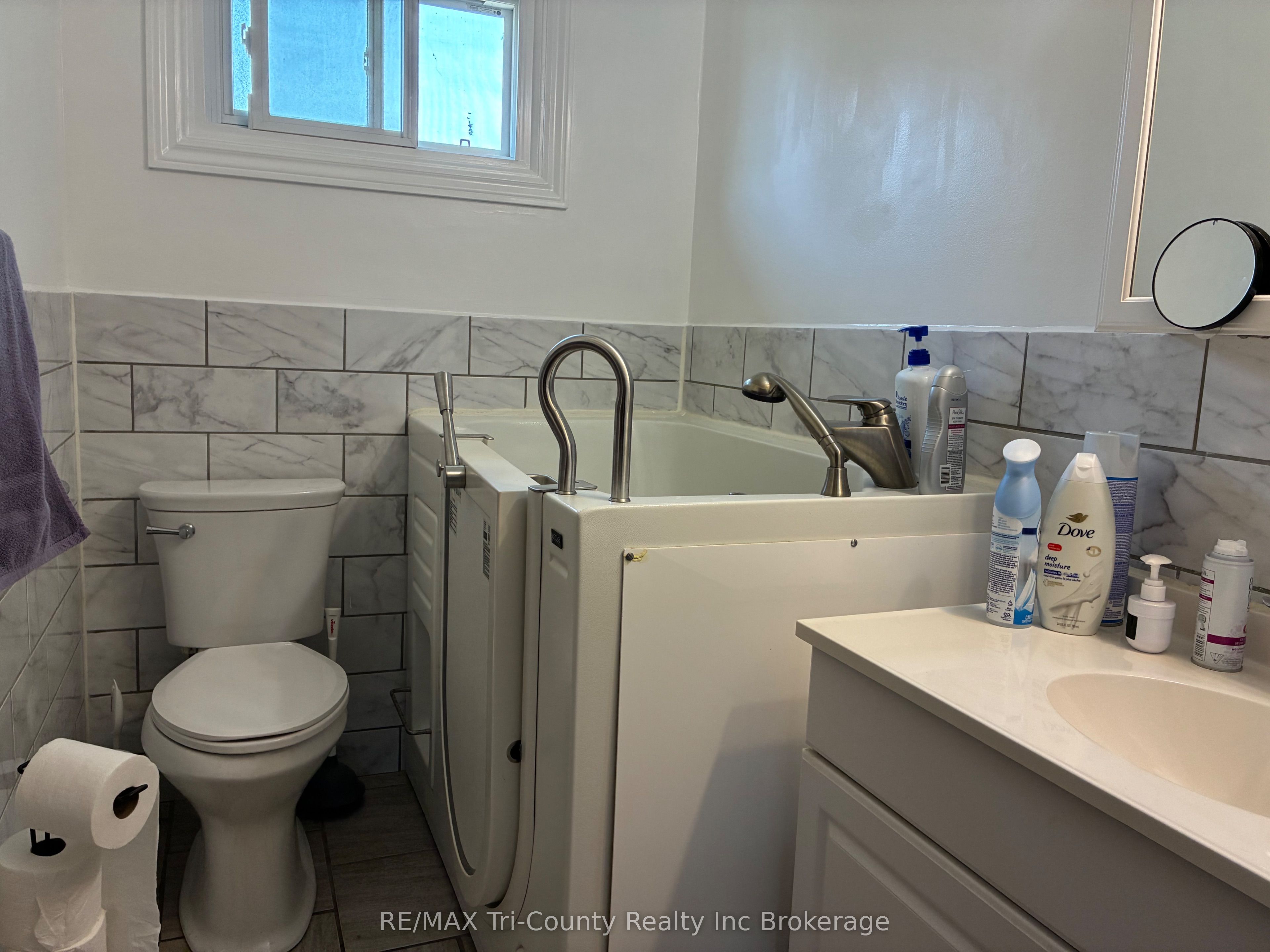 10 Elizabeth Street Property Photo 24