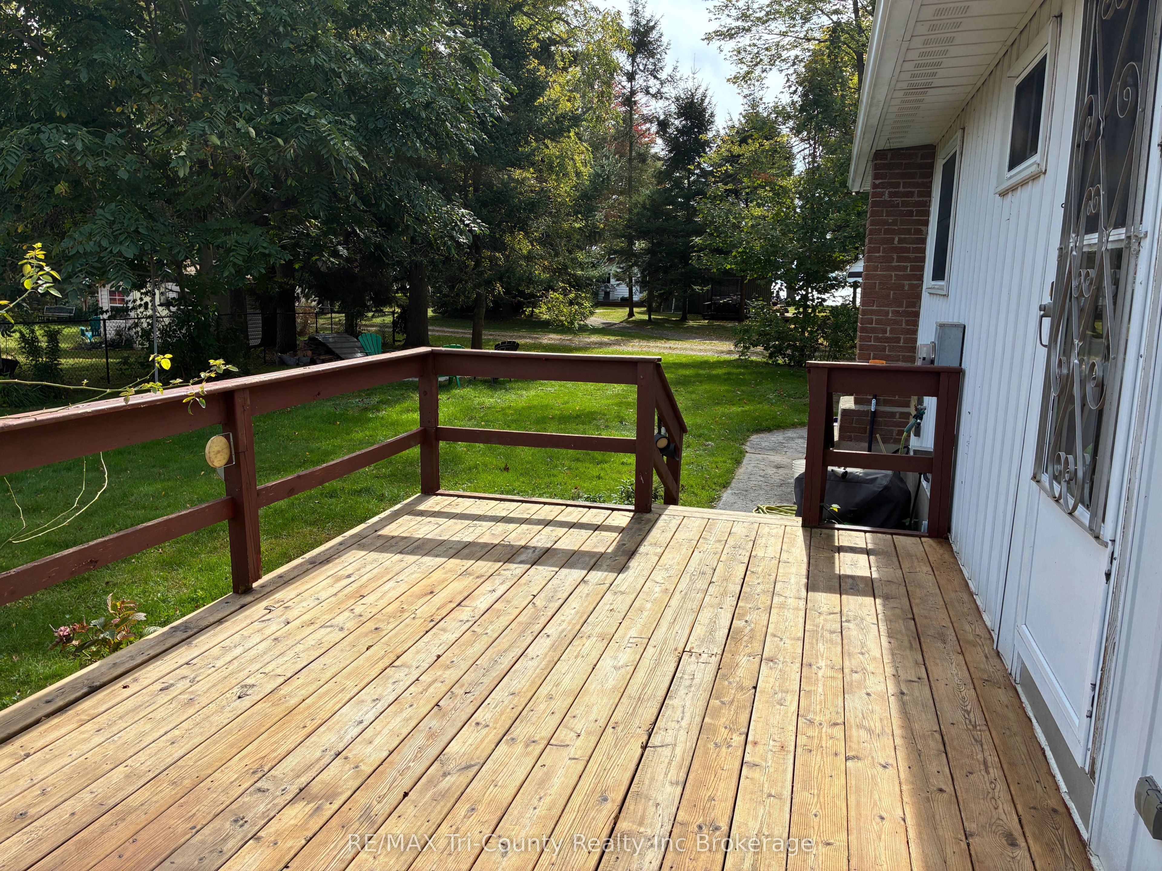 10 Elizabeth Street Property Photo 32