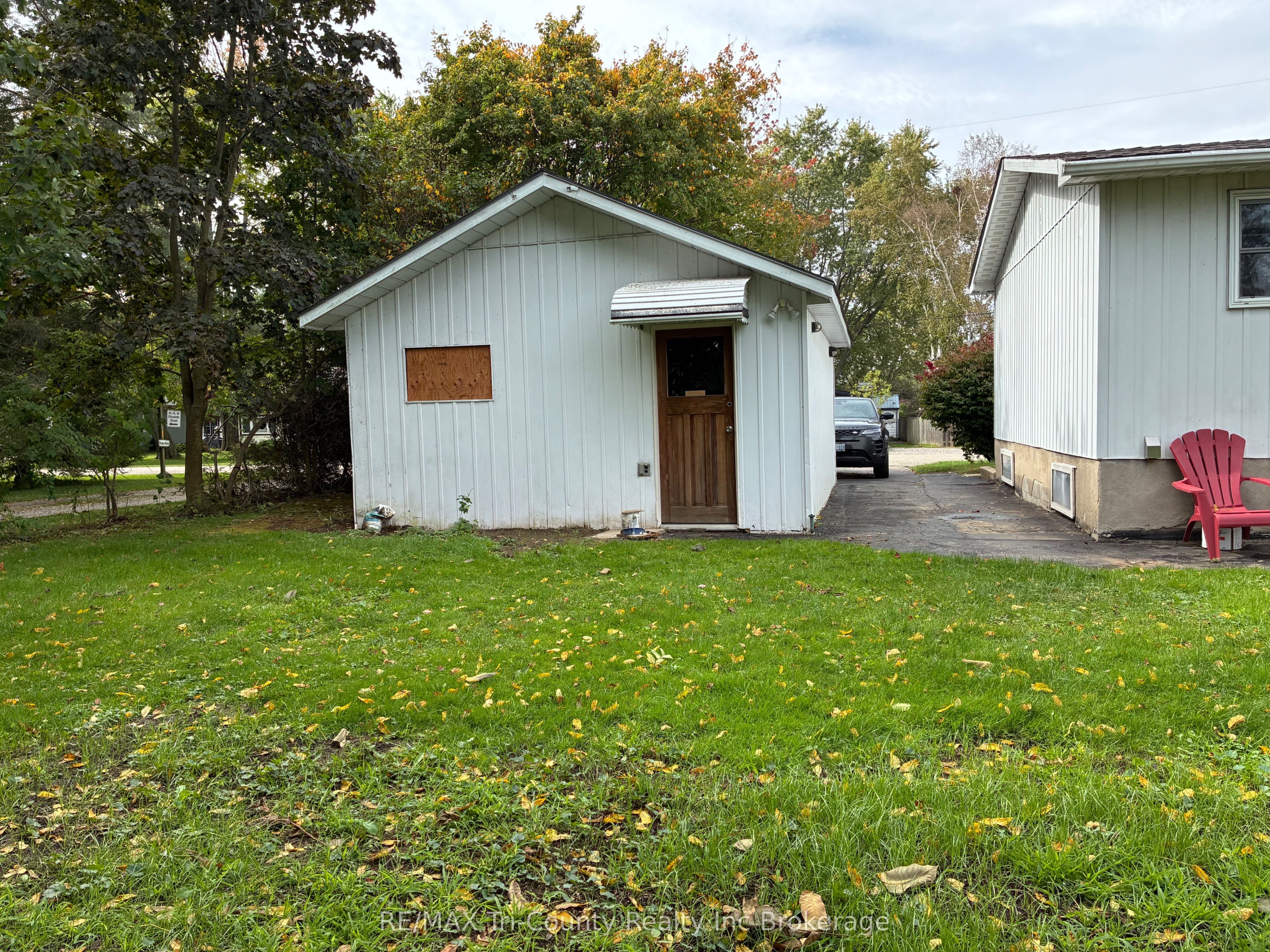 10 Elizabeth Street Property Photo 35