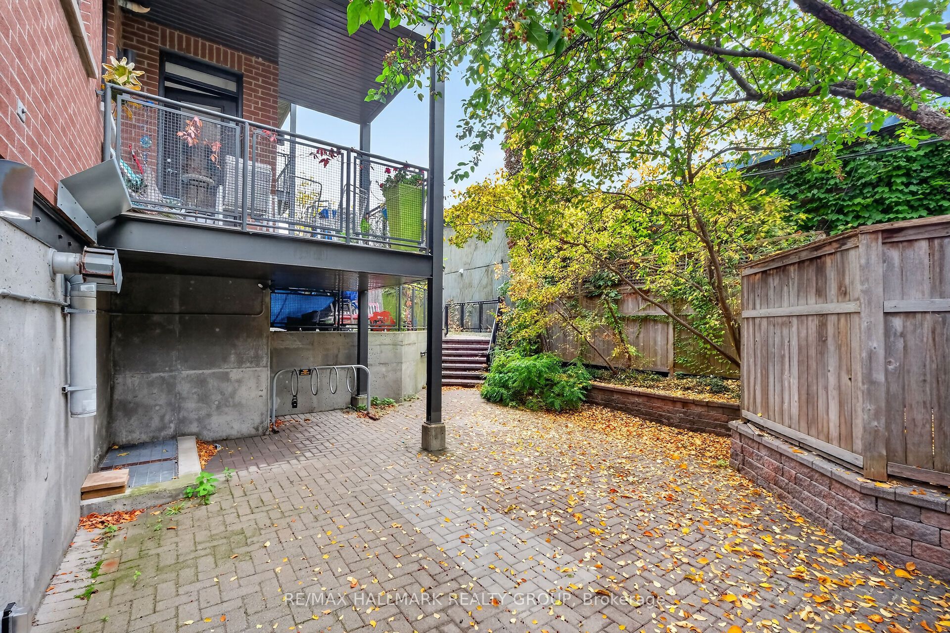 457 Mcleod Street 210 Property Photo 37