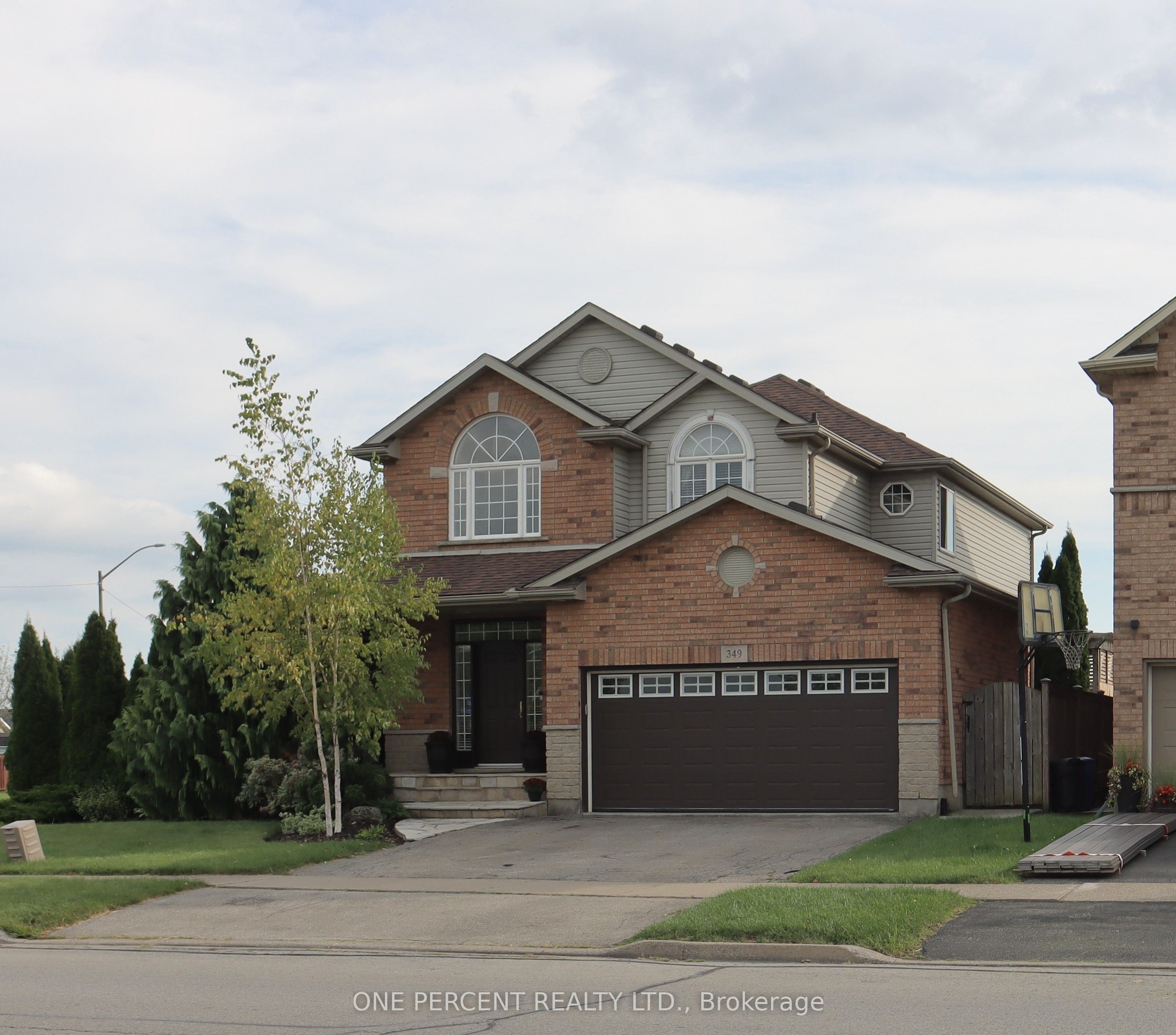 349 Winterberry Boulevard Property Photo 1