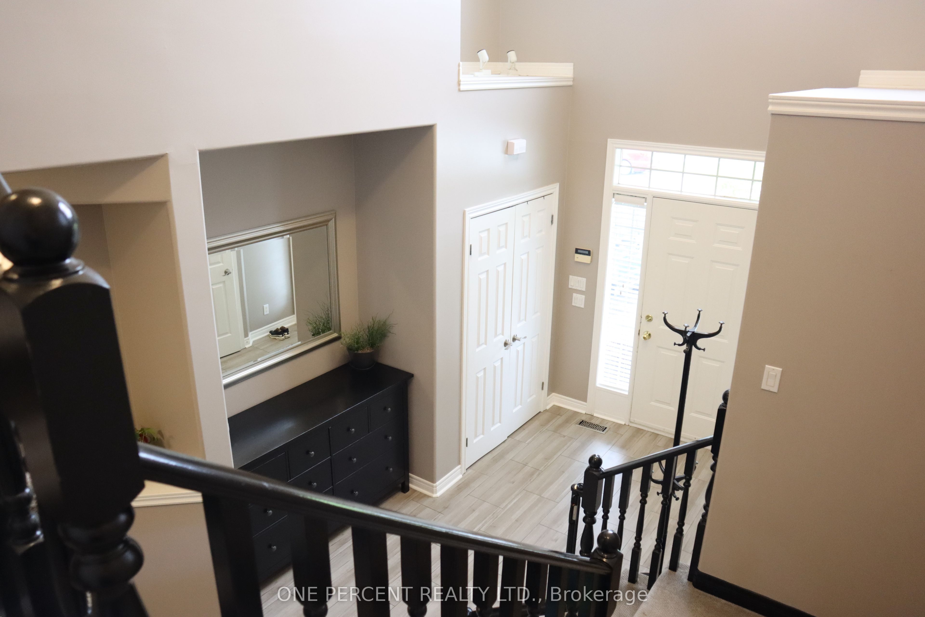 349 Winterberry Boulevard Property Photo 31