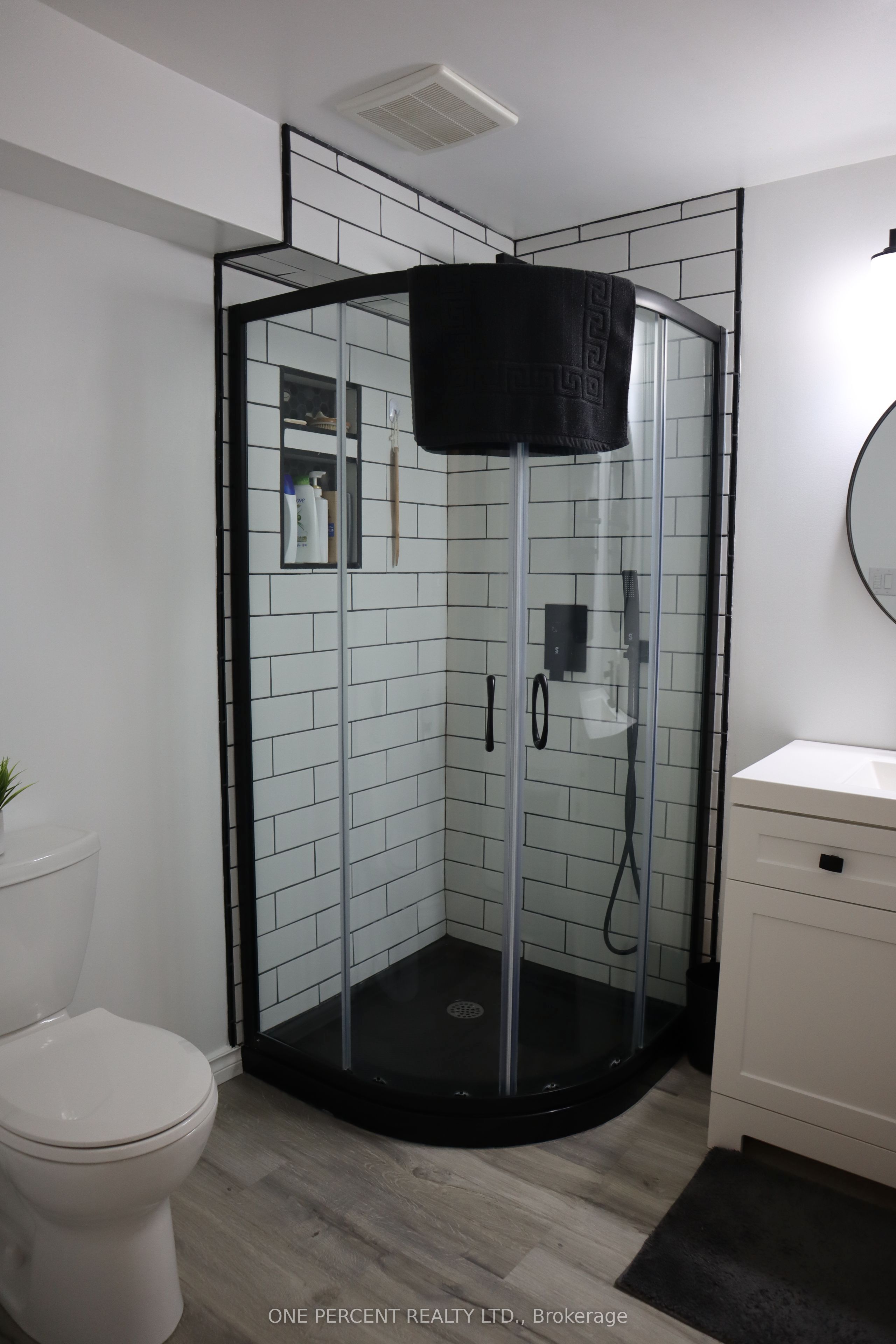 349 Winterberry Boulevard Property Photo 37