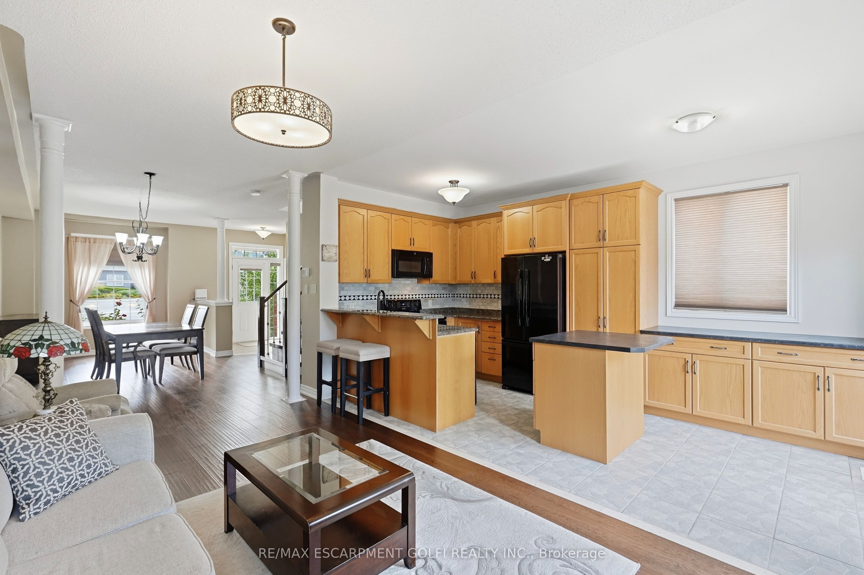 459 Highway No 8 Property Photo 6