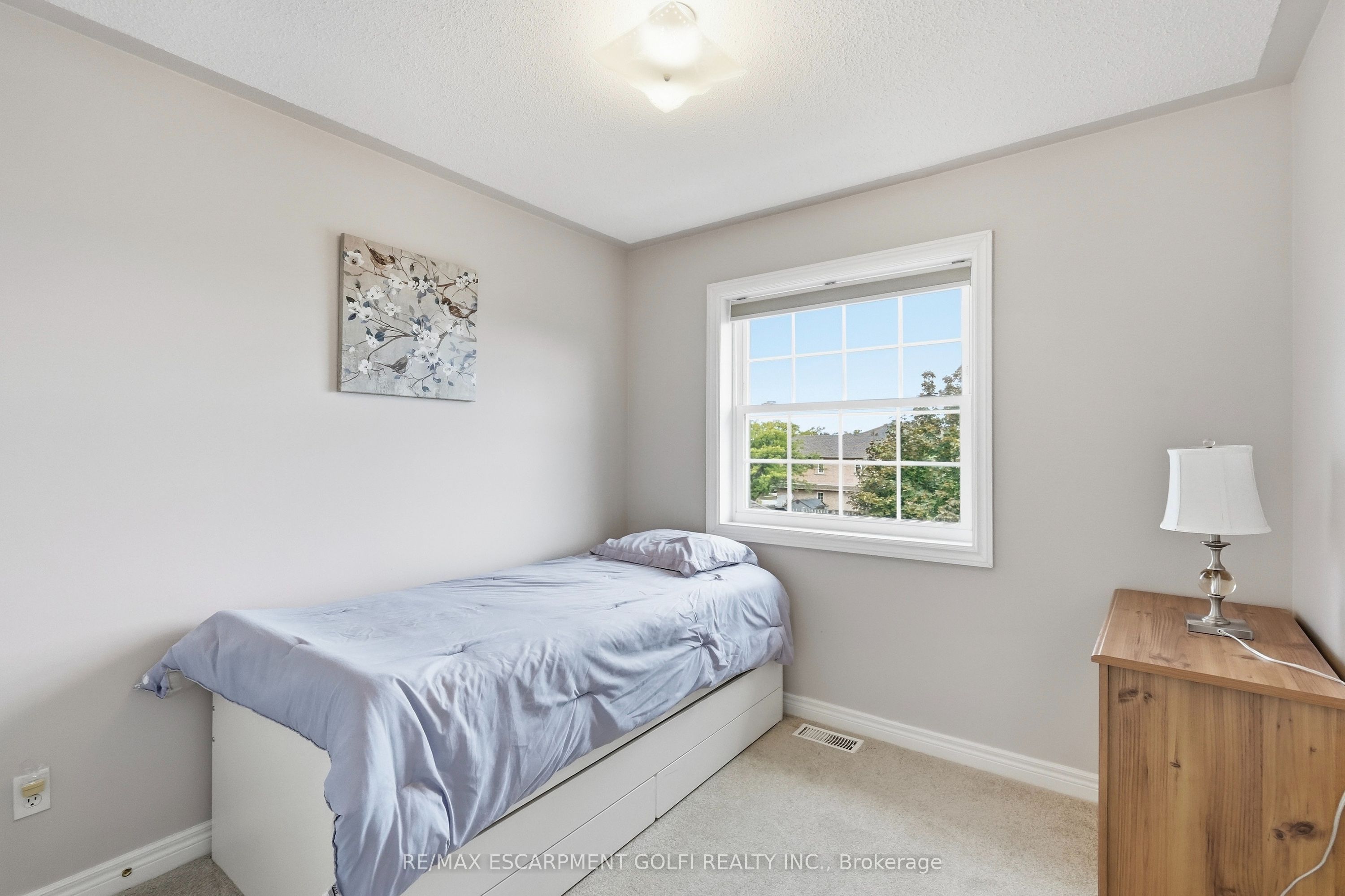 459 Highway No 8 Property Photo 16