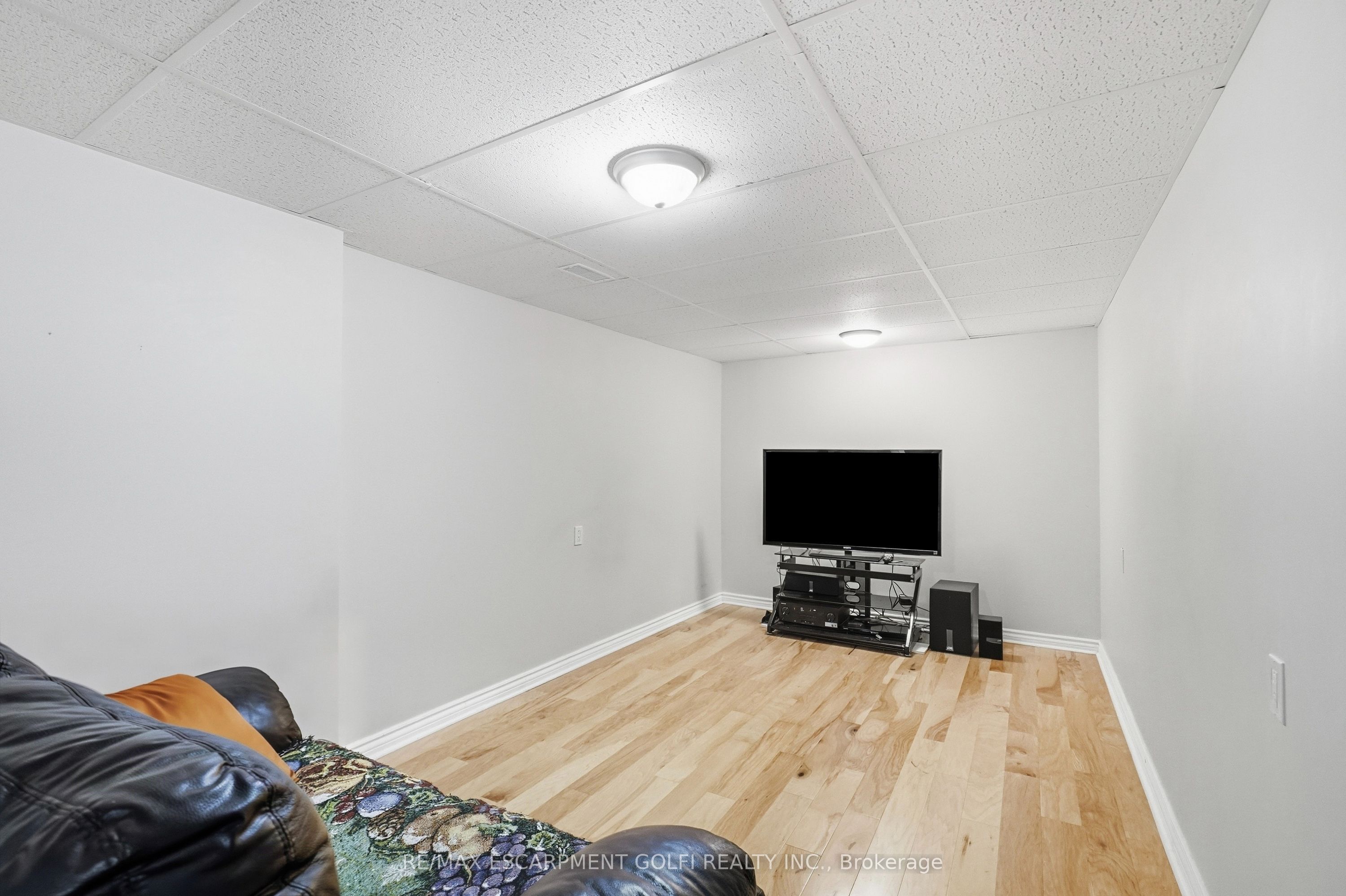 459 Highway No 8 Property Photo 22