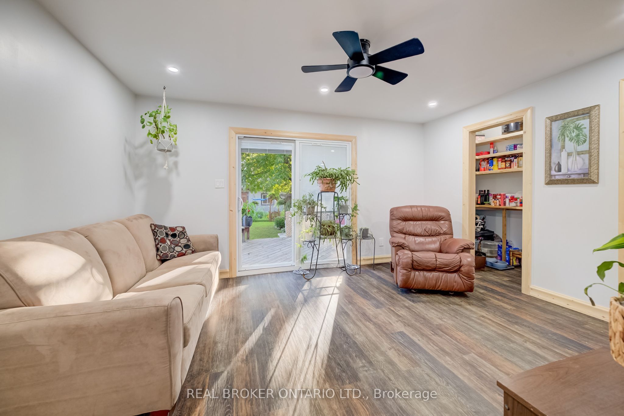 36 Cherry Street Property Photo 9