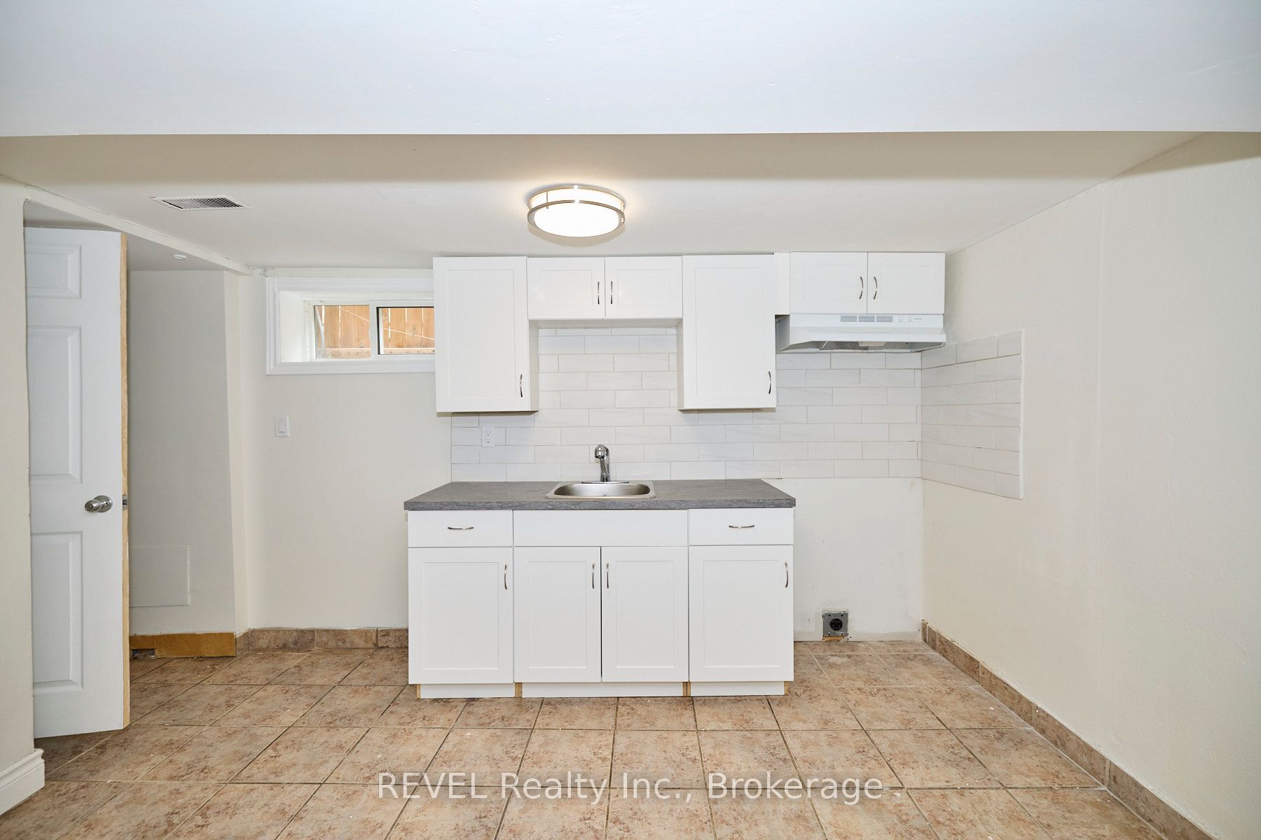 43 Cosby Avenue Property Photo 21