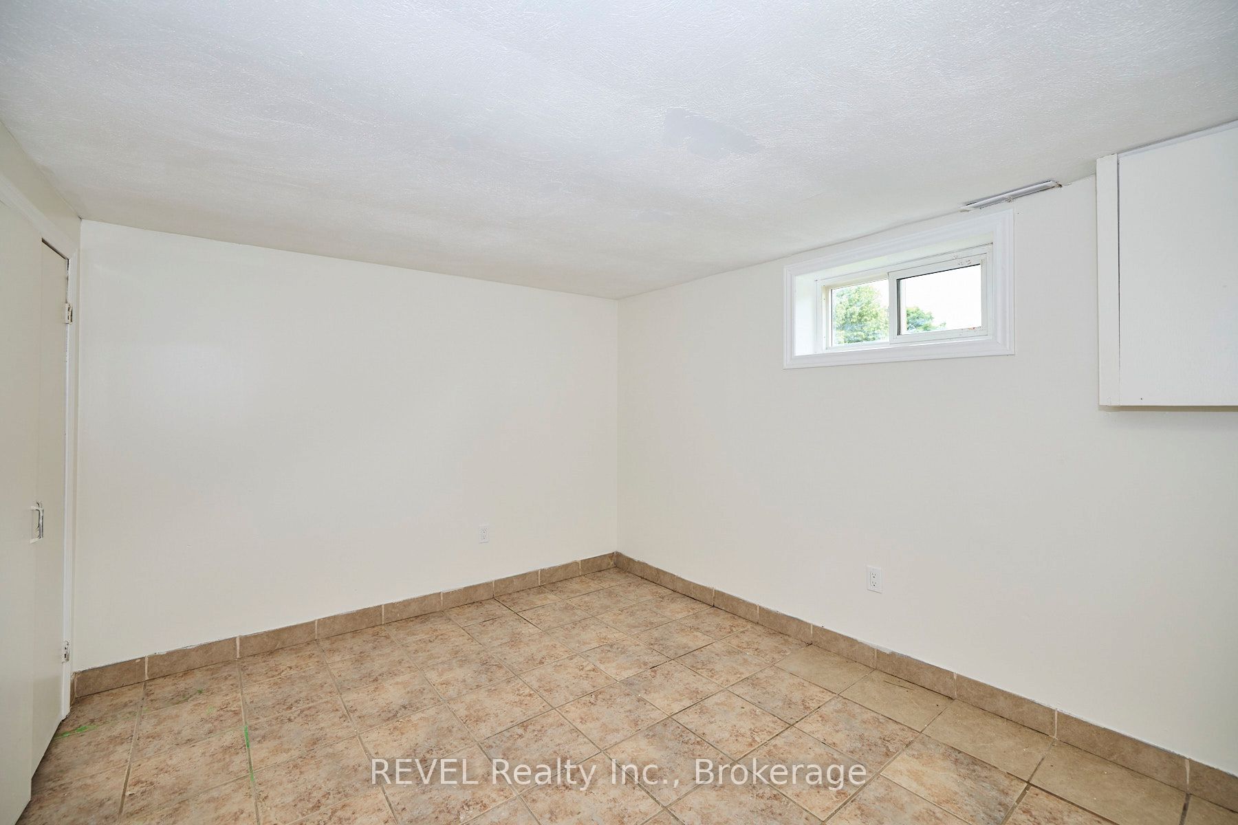 43 Cosby Avenue Property Photo 24