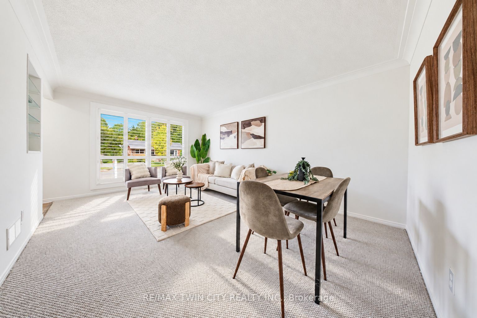 16 Burwell Street Property Photo 4