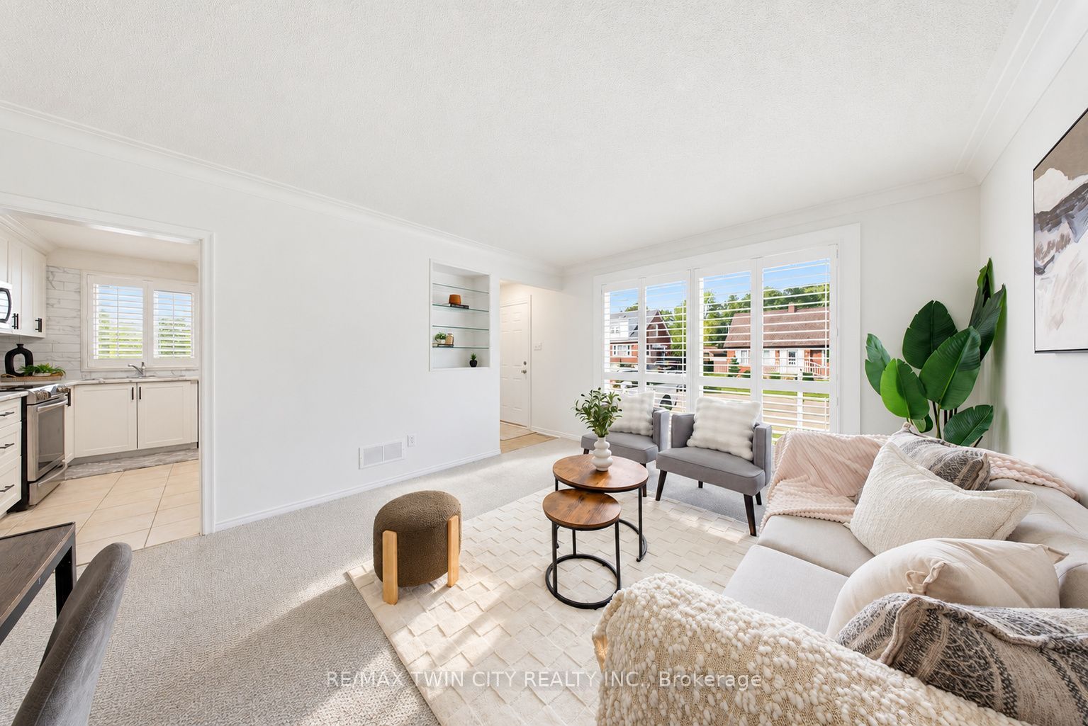 16 Burwell Street Property Photo 6