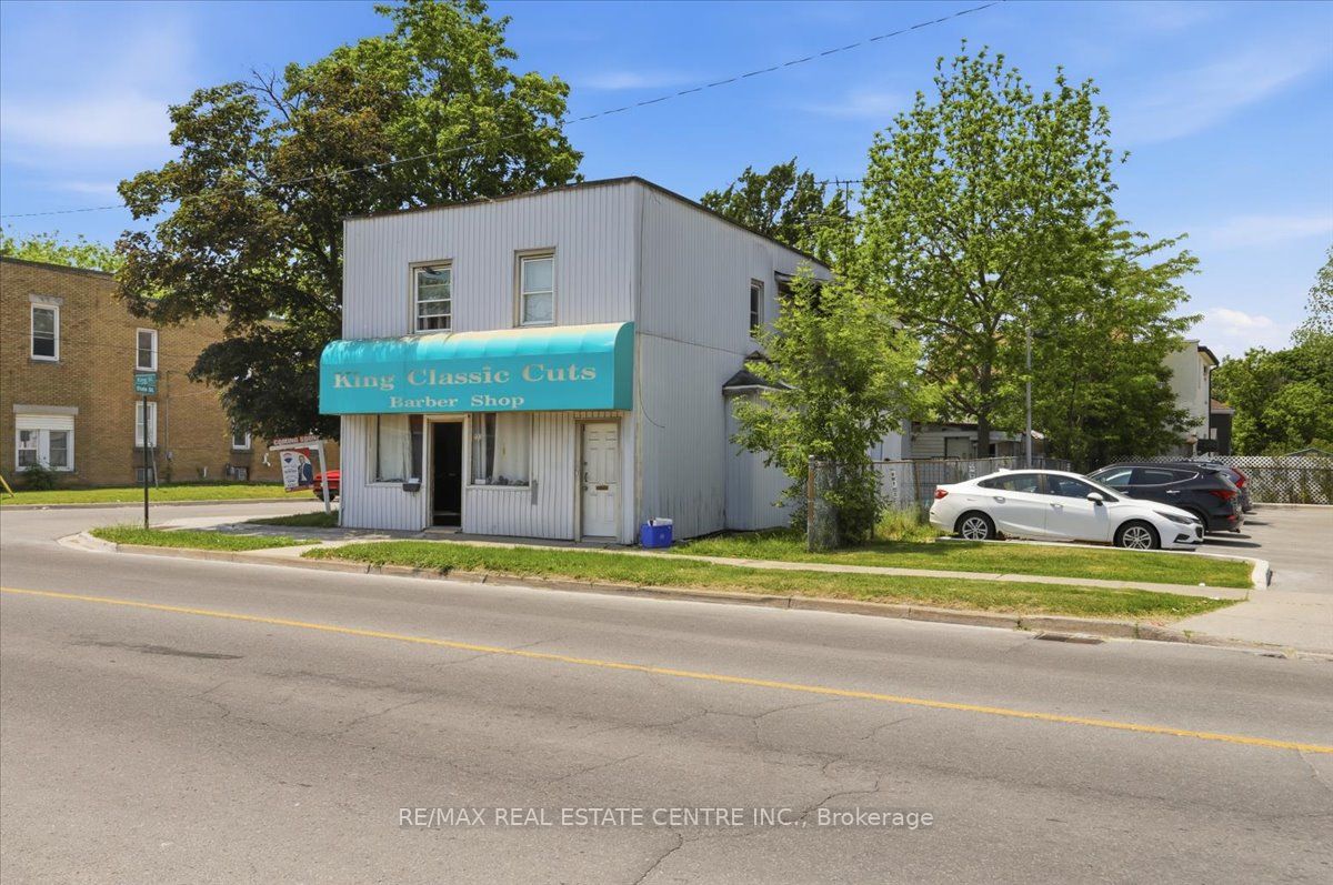 233 King Street Property Photo 2