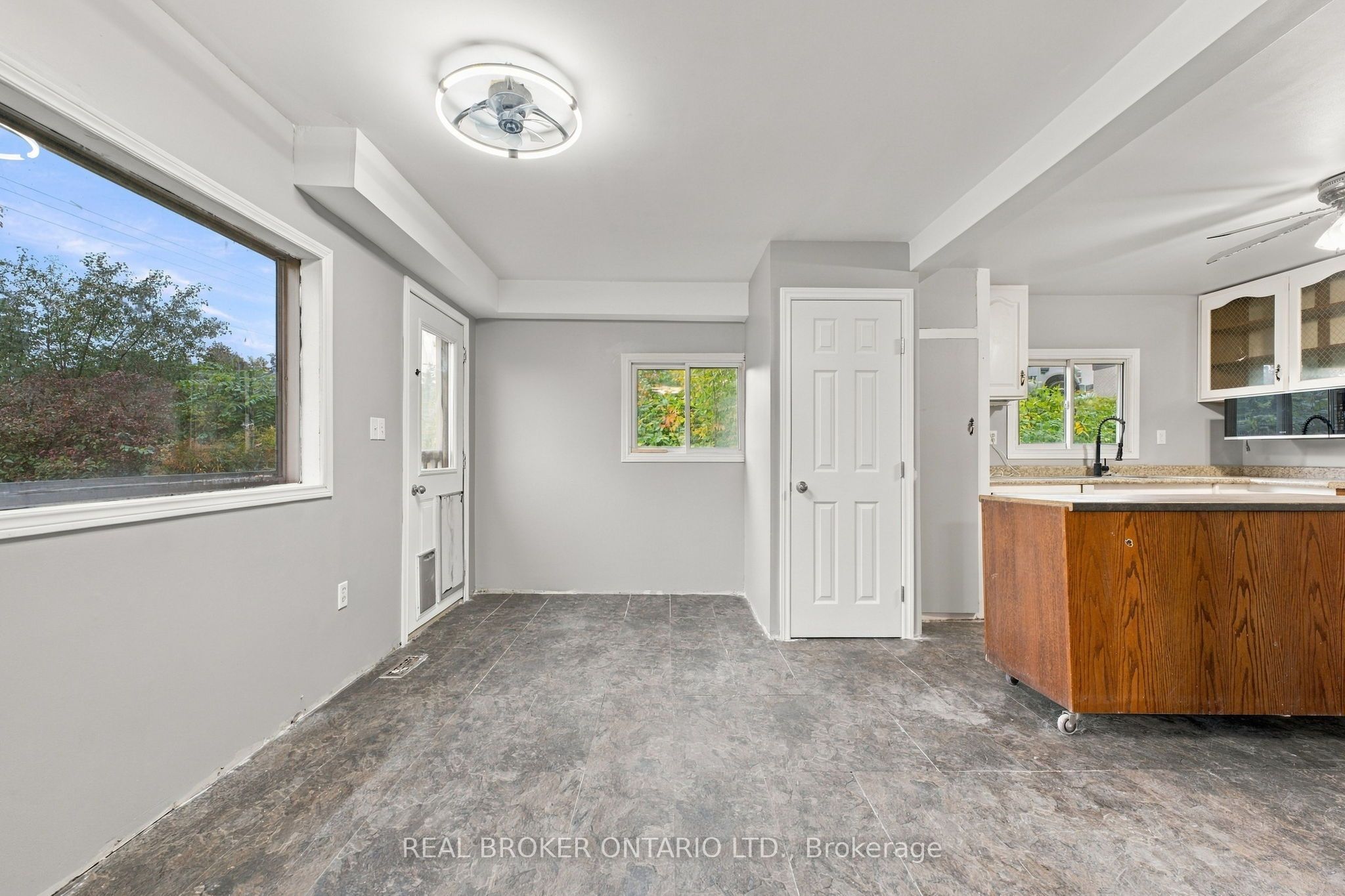 77937 London Road Property Photo 8