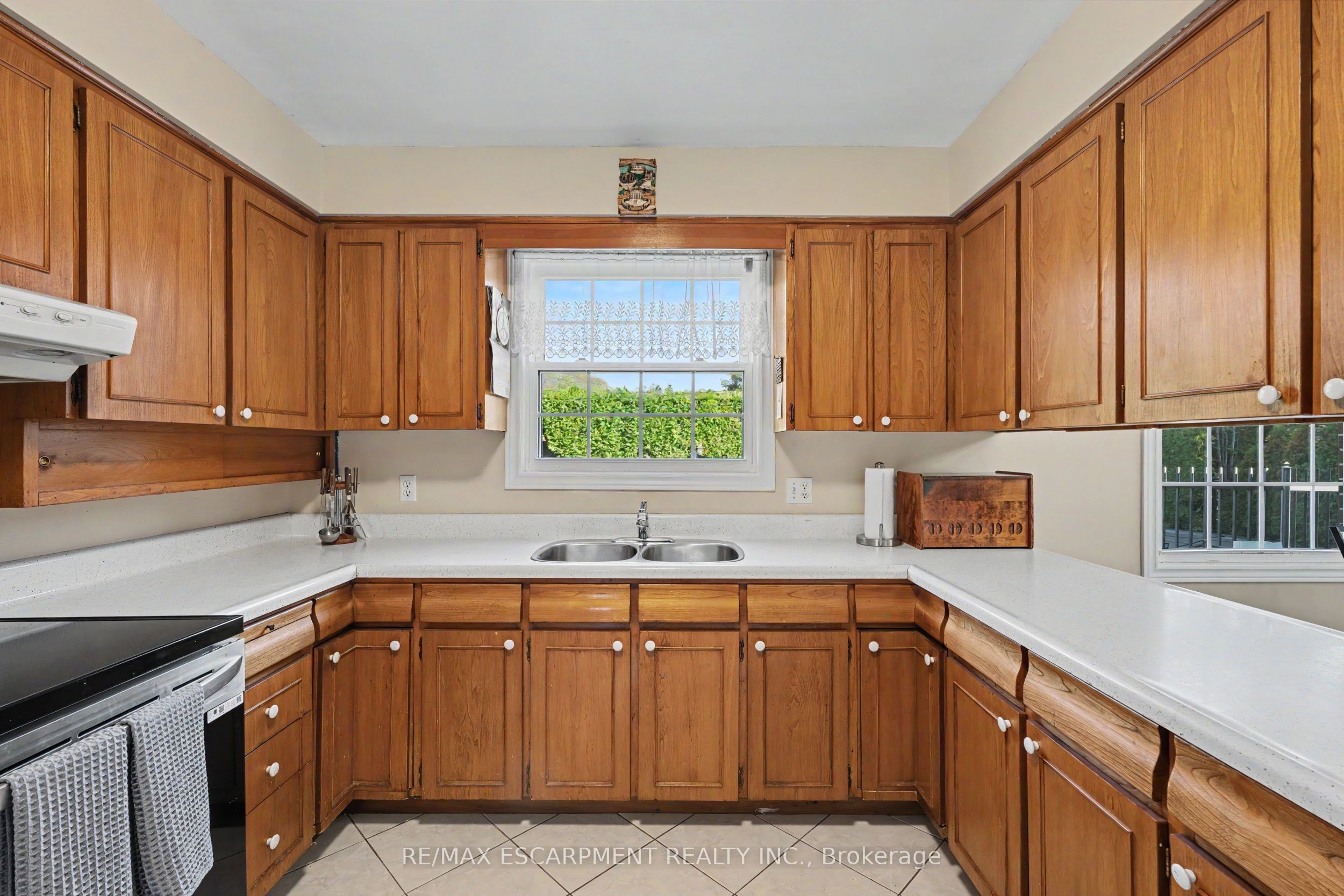 71 Margate Avenue Property Photo 15