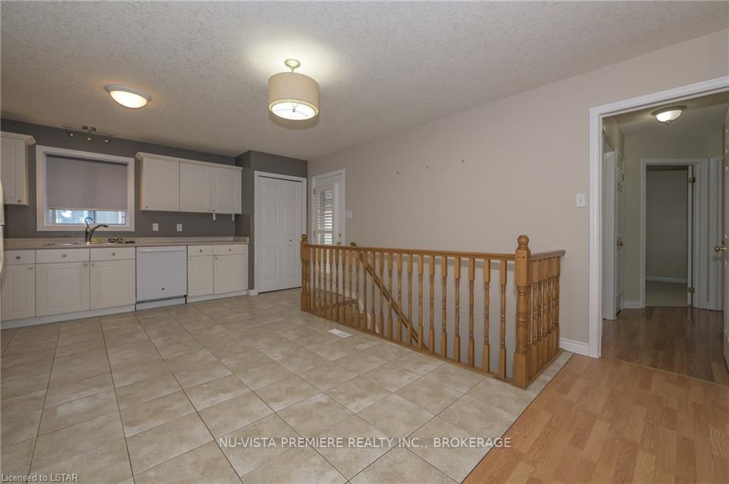 602 Sprucewood Drive Property Photo 7