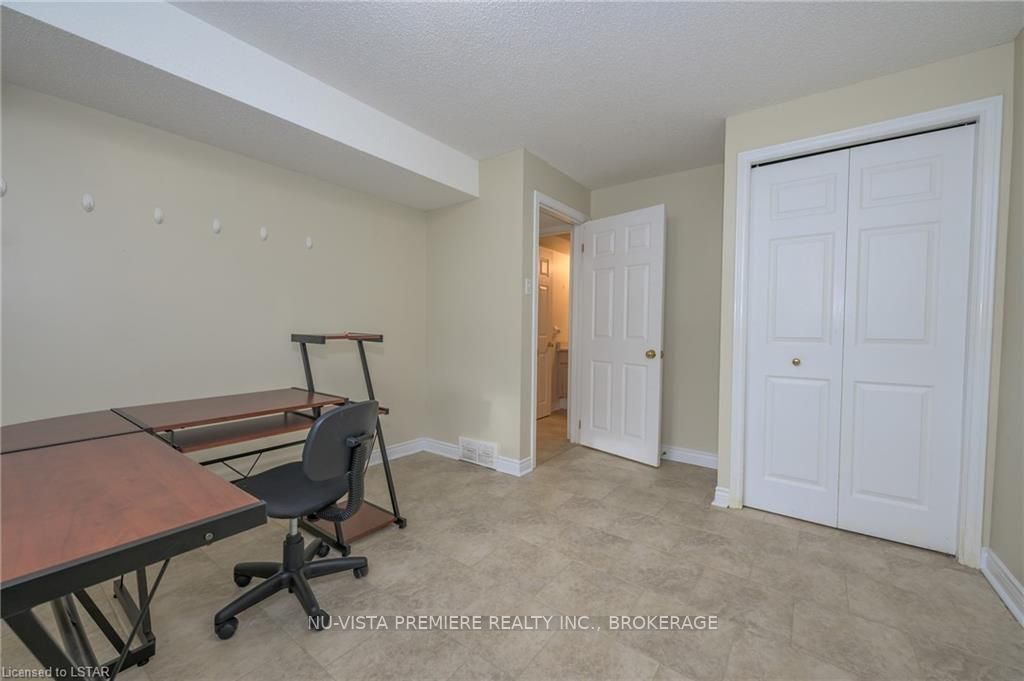 602 Sprucewood Drive Property Photo 27