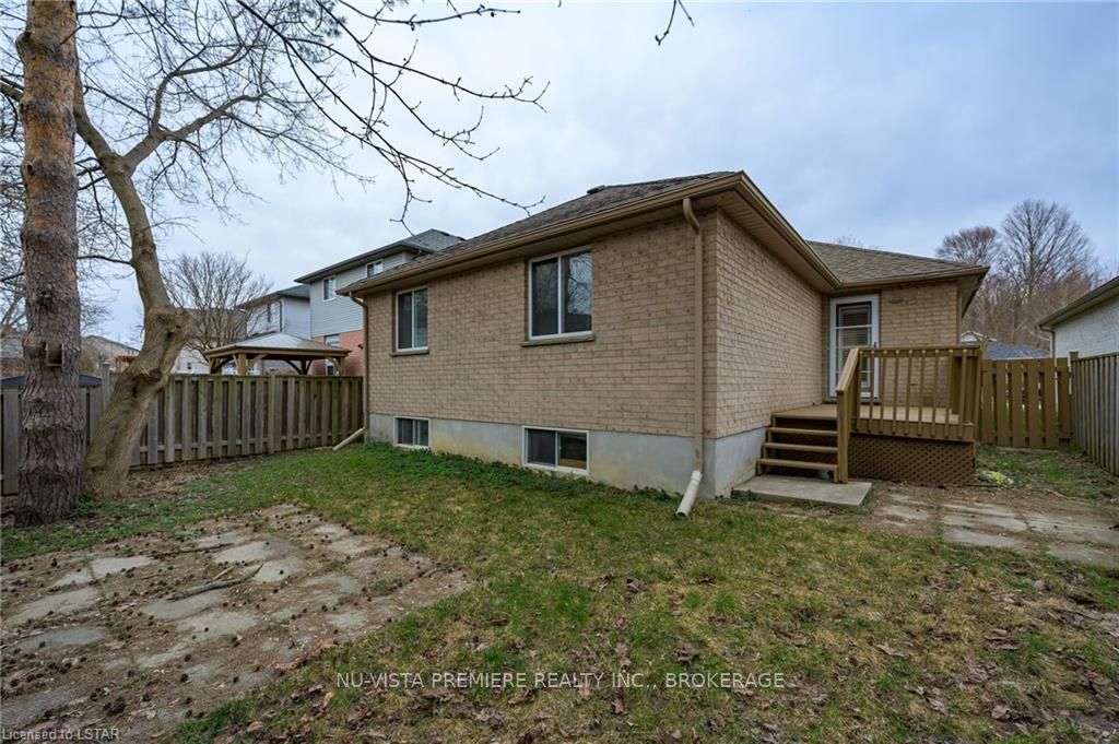 602 Sprucewood Drive Property Photo 36