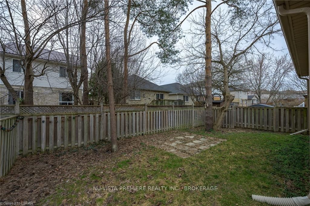 602 Sprucewood Drive Property Photo 37