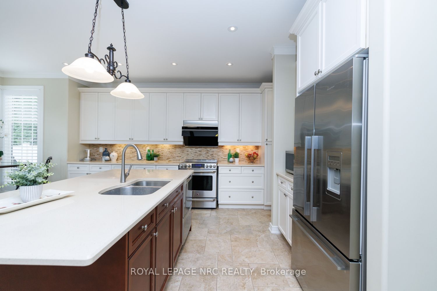 6430 St Michael Avenue Property Photo 9