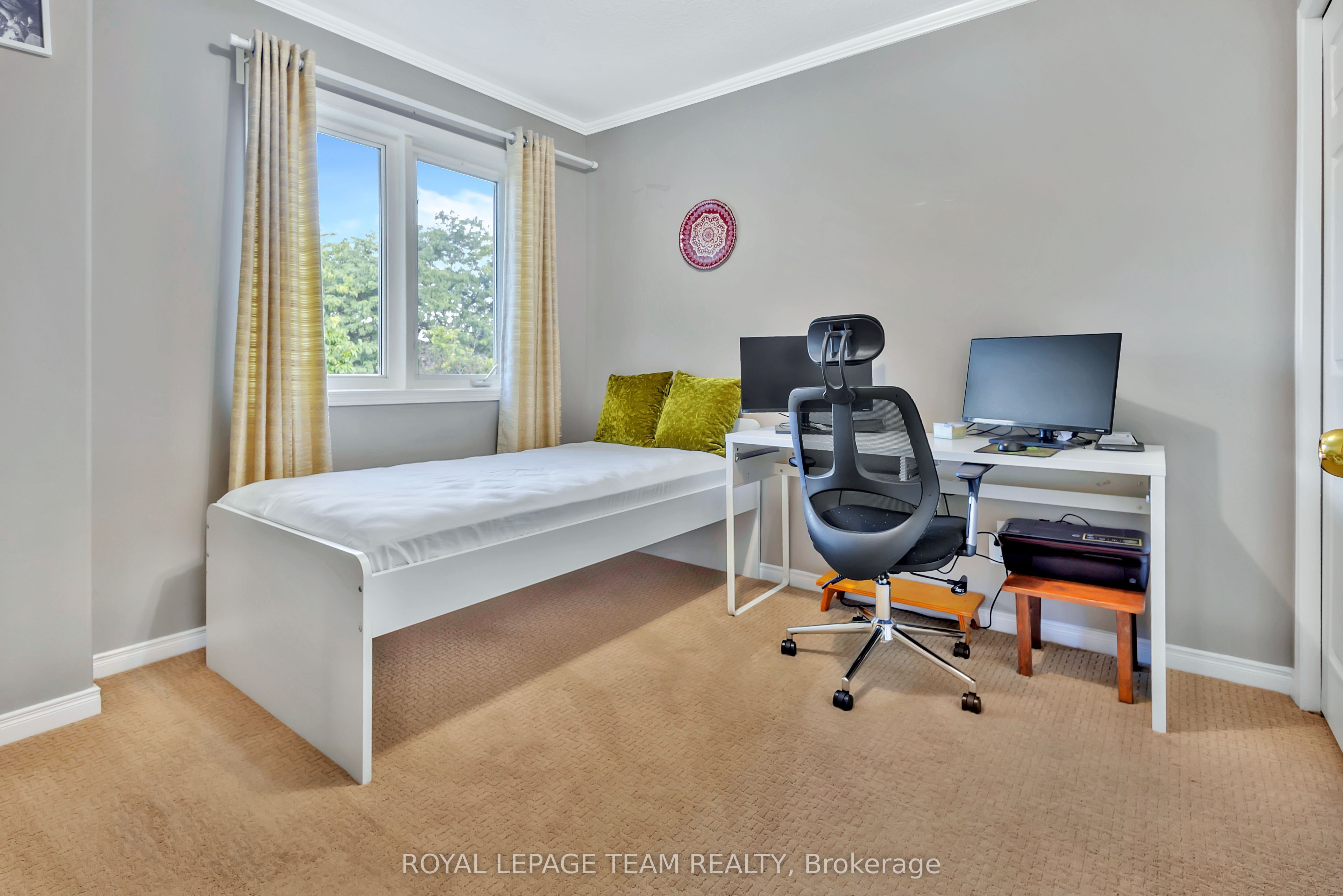 36 Saffron Court Property Photo 22