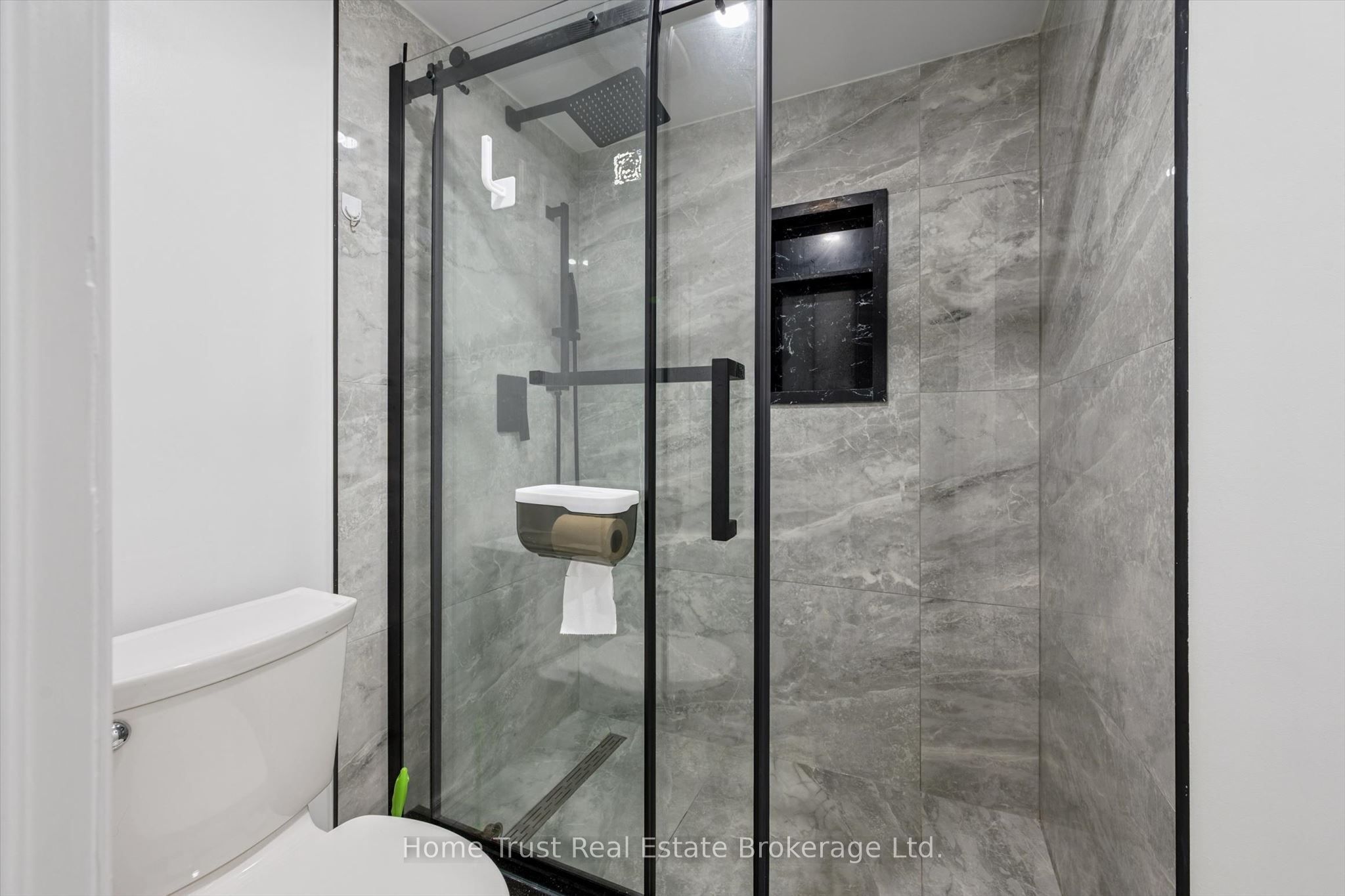 256 Stephanie Drive Property Photo 27