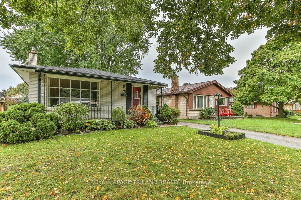 15 Talavera Crescent Property Photo 4