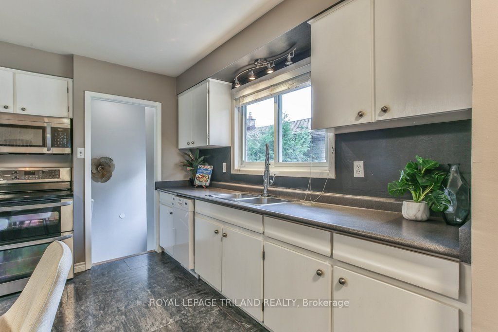 15 Talavera Crescent Property Photo 10