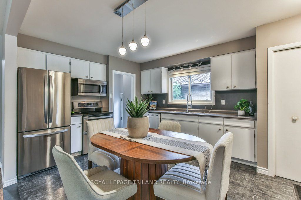 15 Talavera Crescent Property Photo 15