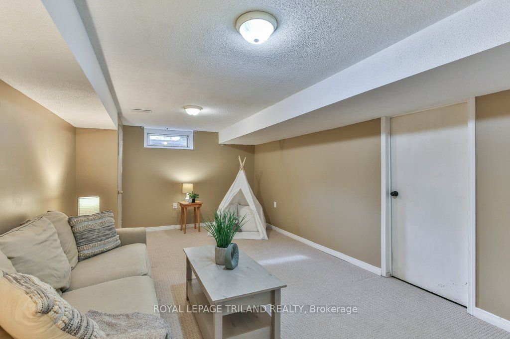 15 Talavera Crescent Property Photo 31