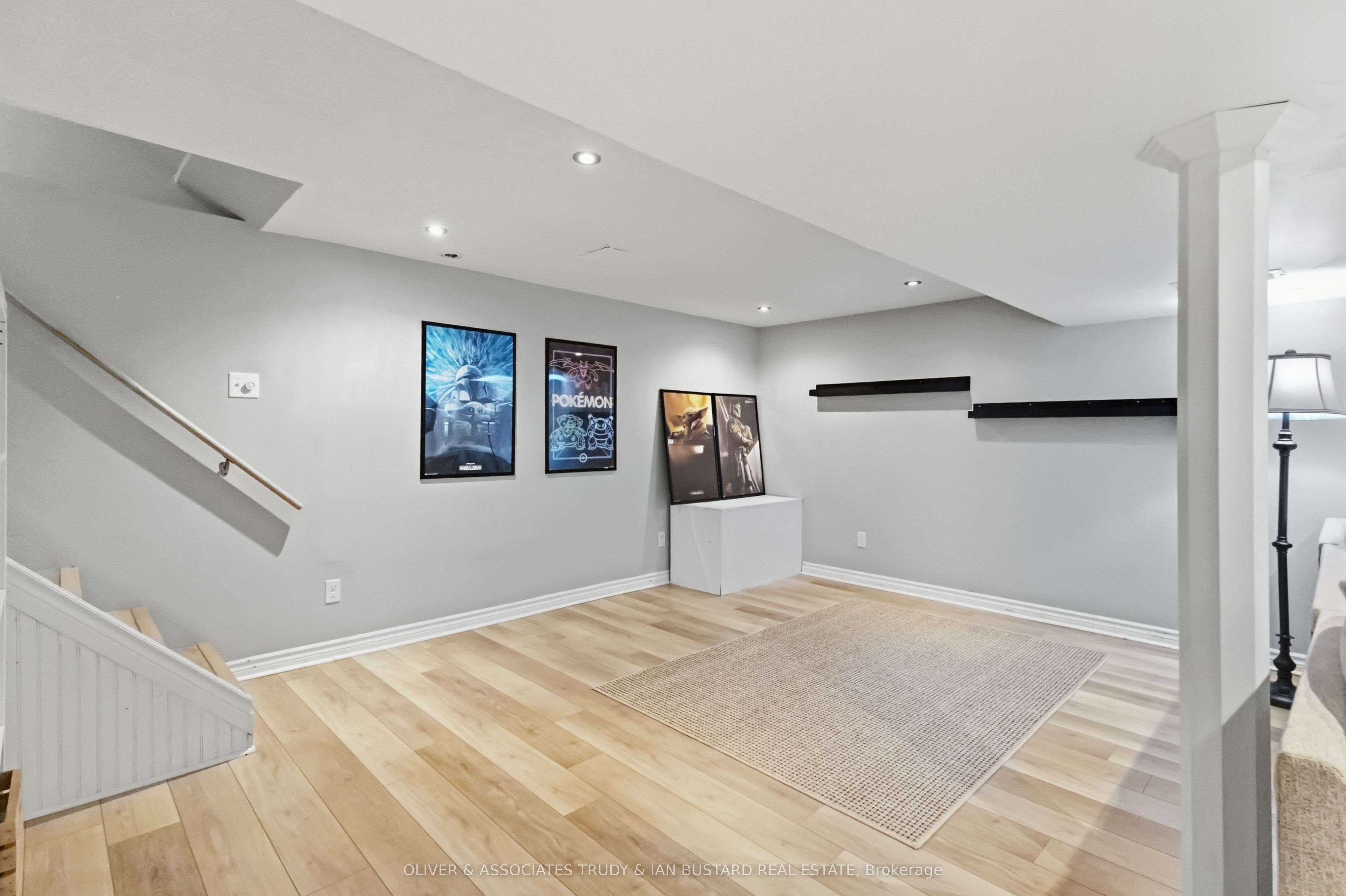 109 Mcmaster Drive E Property Photo 19