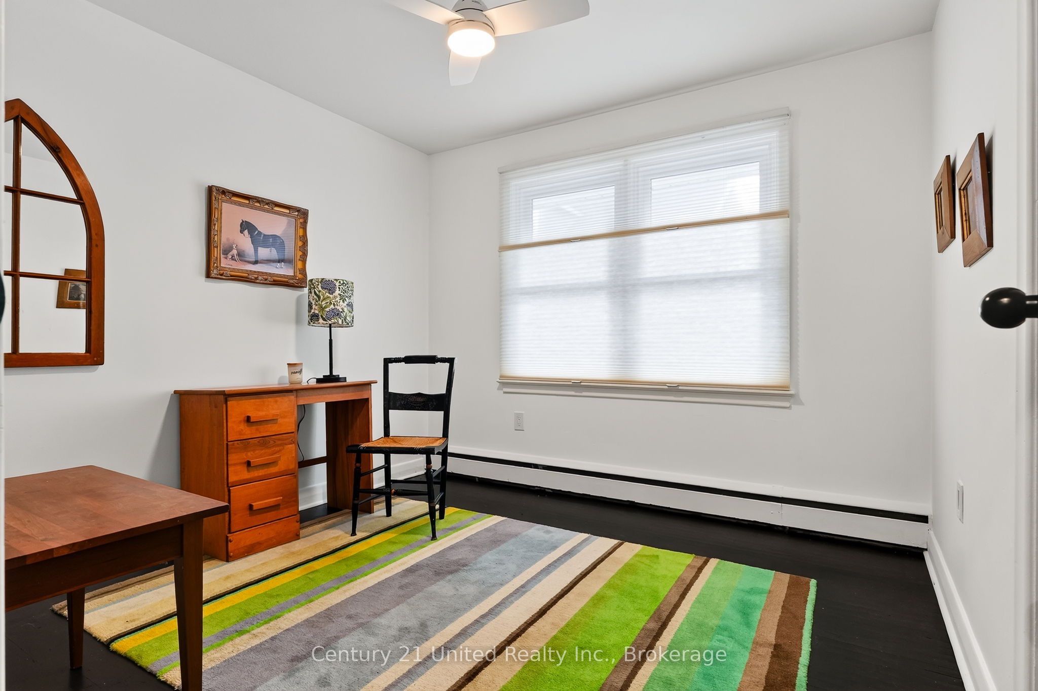 108 James Street E Property Photo 28