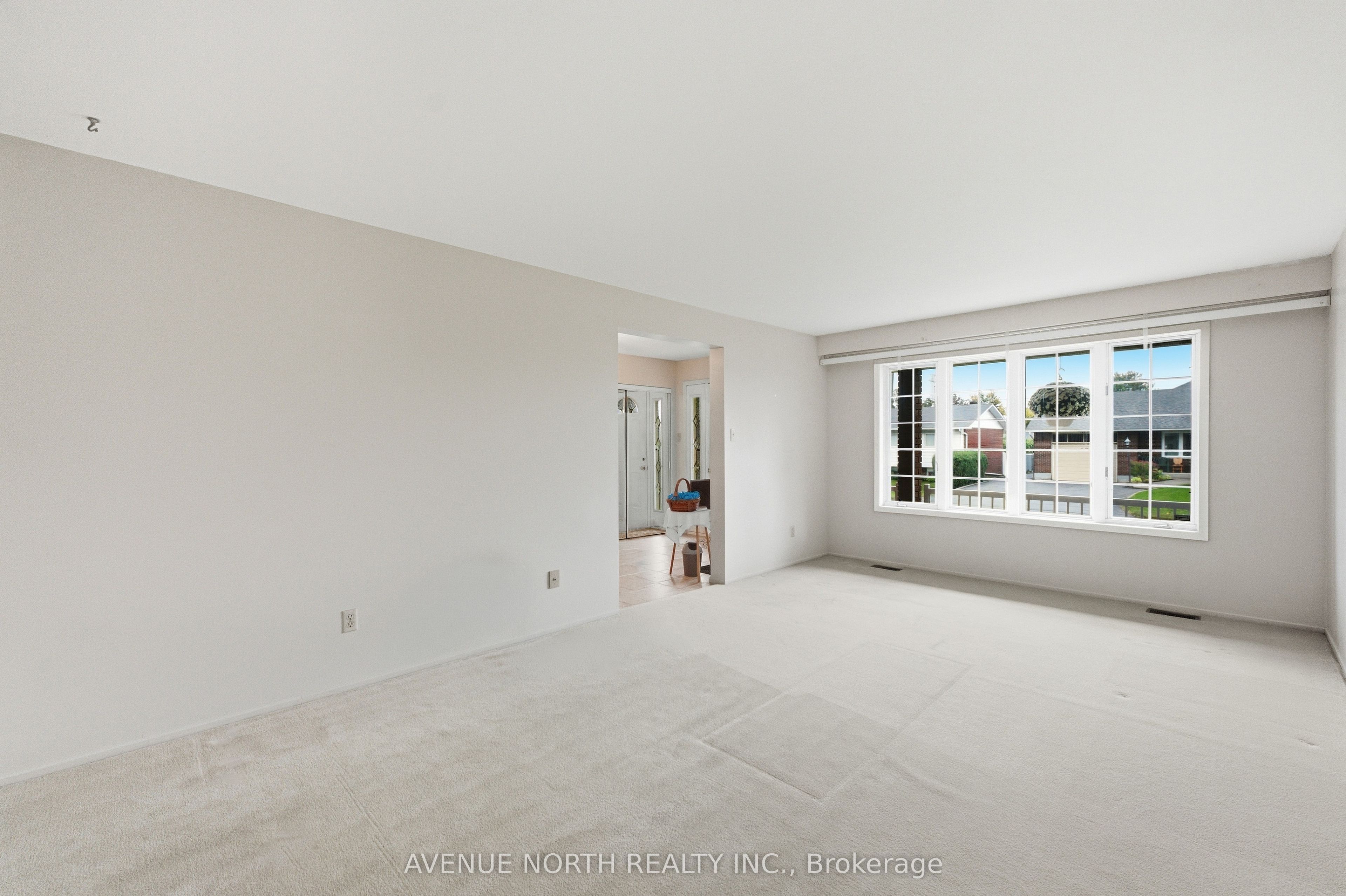 1283 Surrey Avenue Property Photo 10