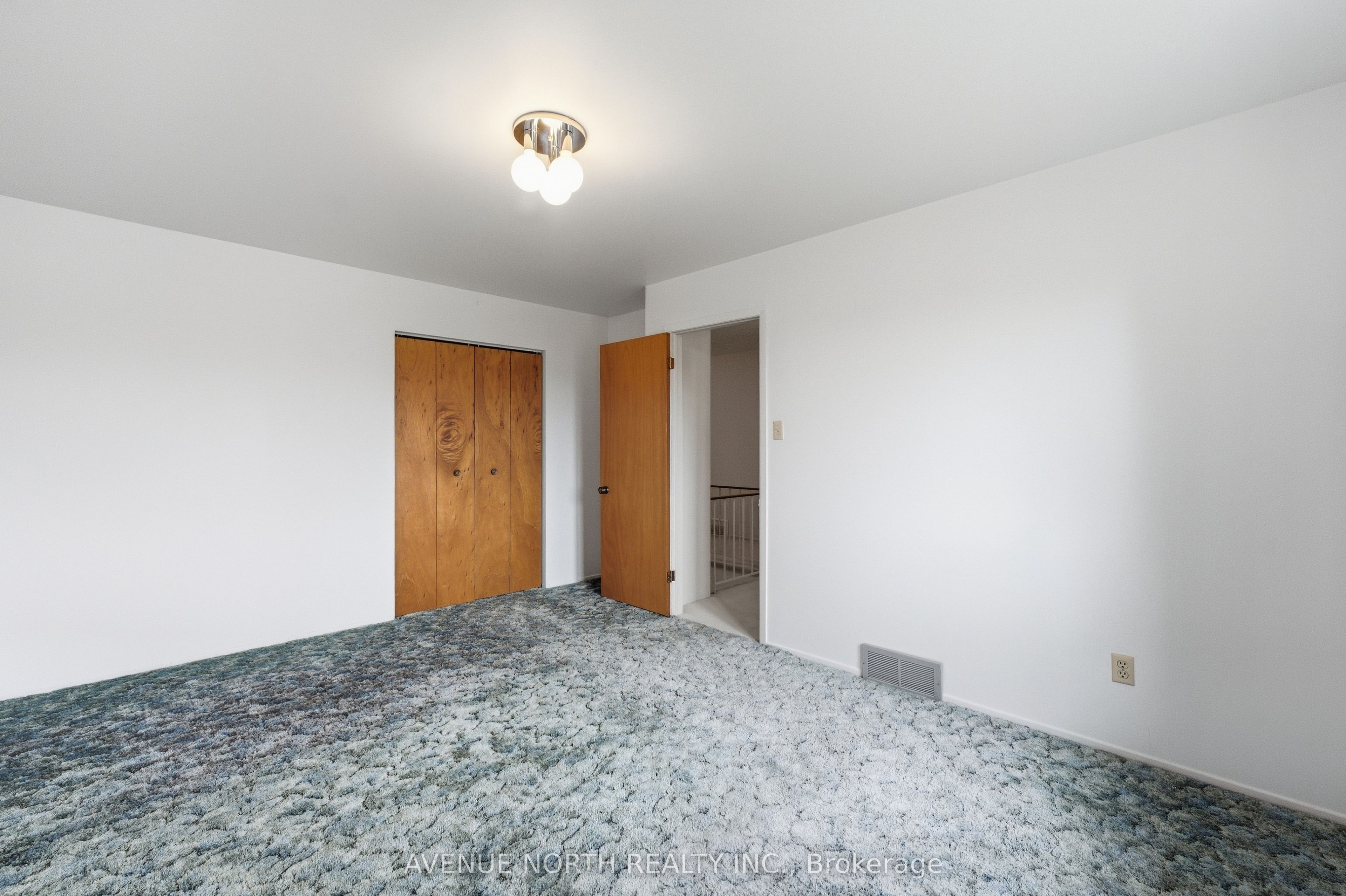 1283 Surrey Avenue Property Photo 28
