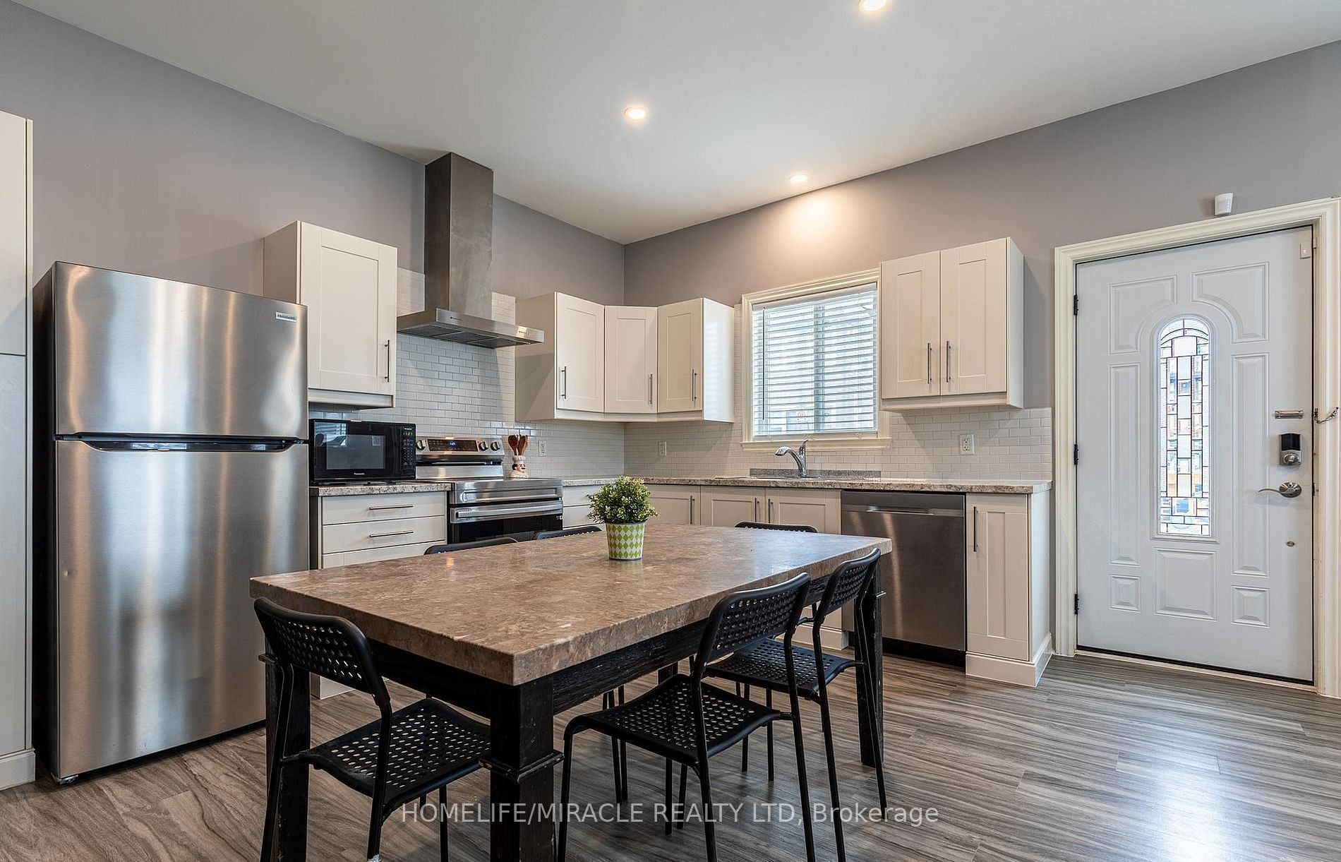 36 Division Street Property Photo 5